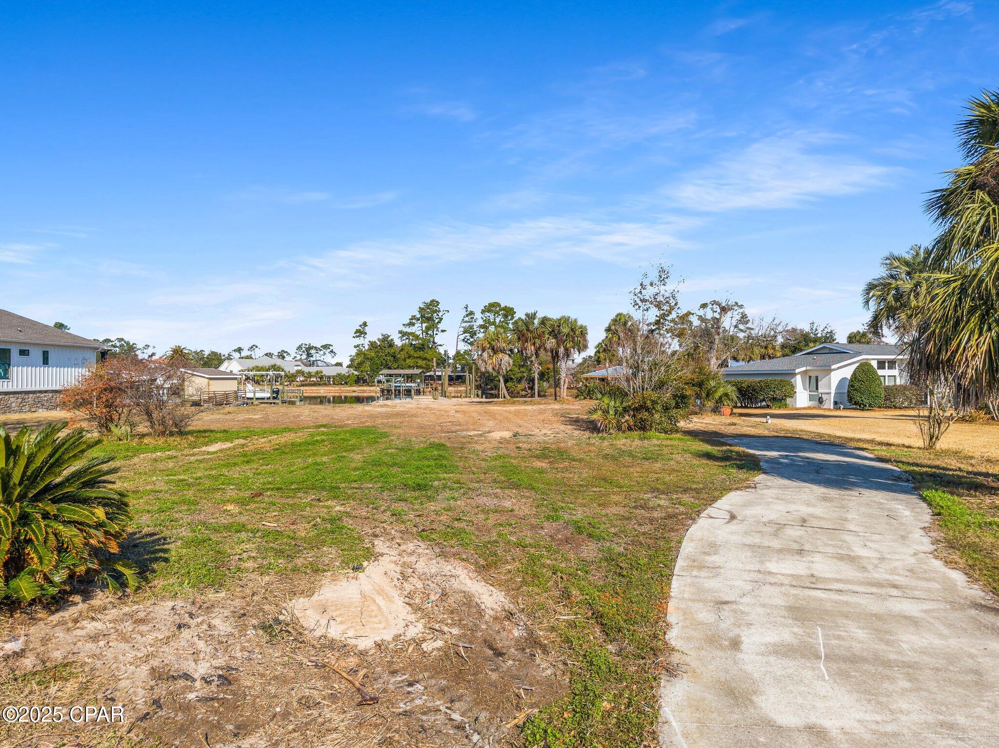 3130 Kings Drive