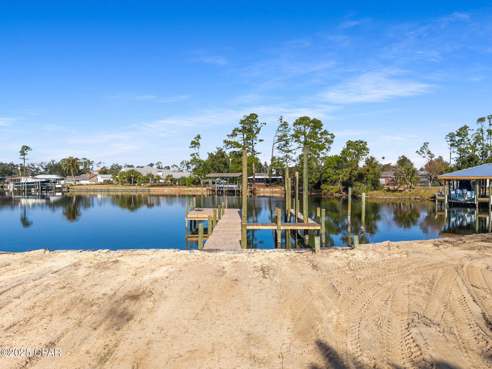 3130 Kings Drive