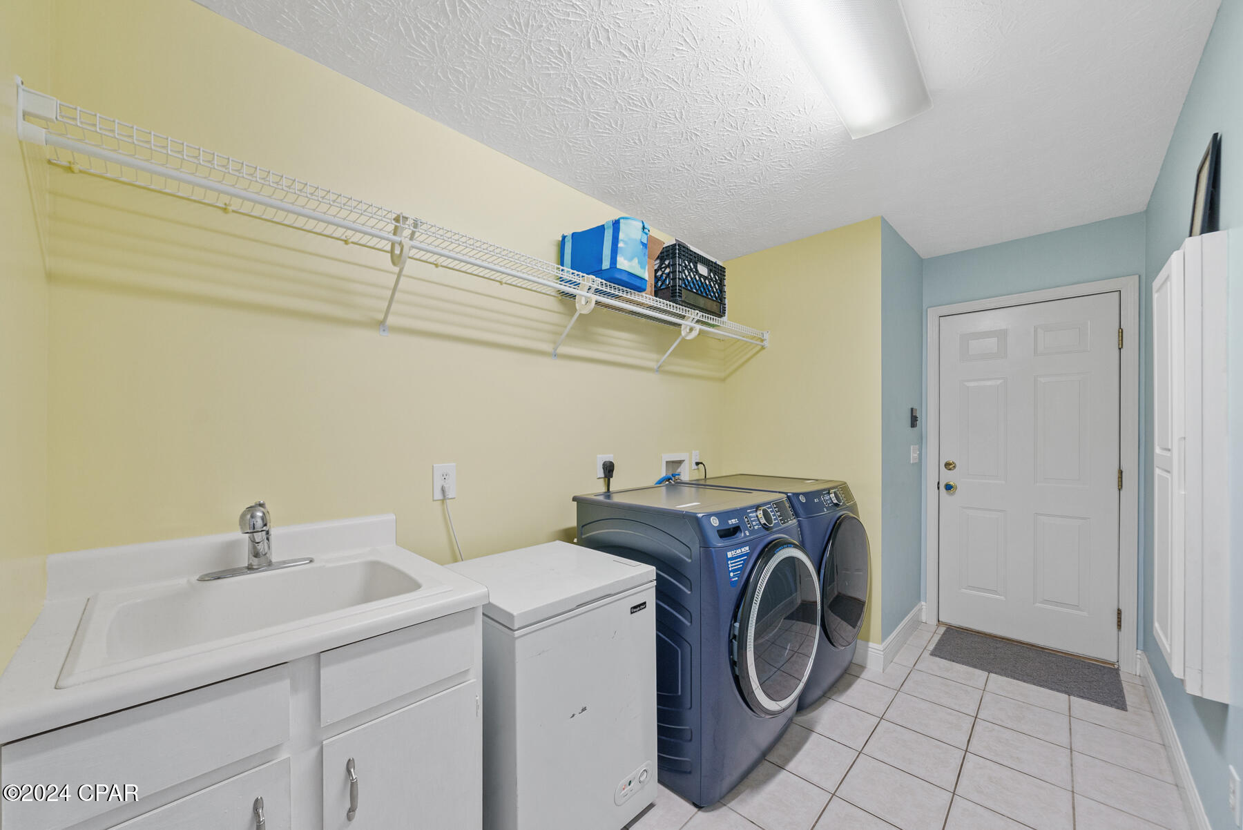 502 Floridian Place
