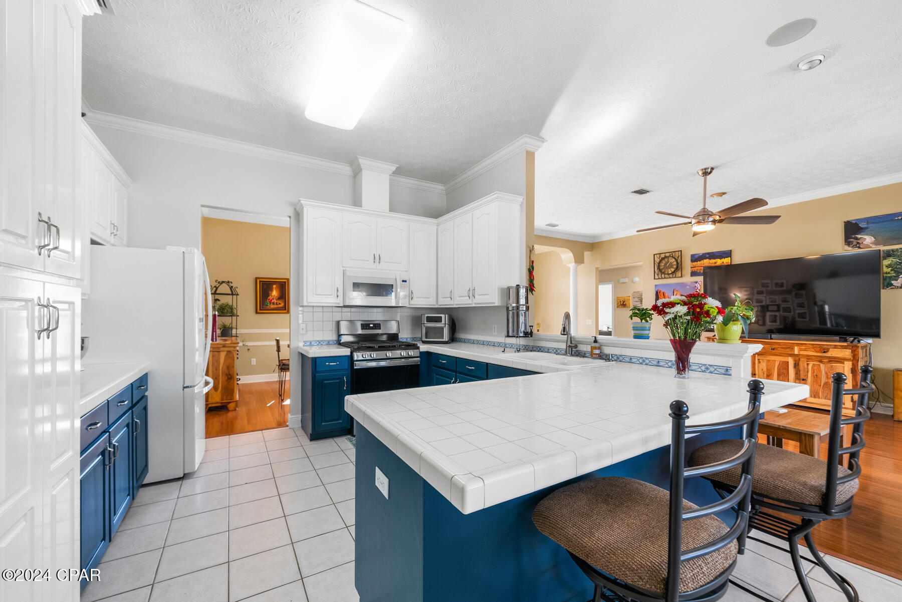 502 Floridian Place
