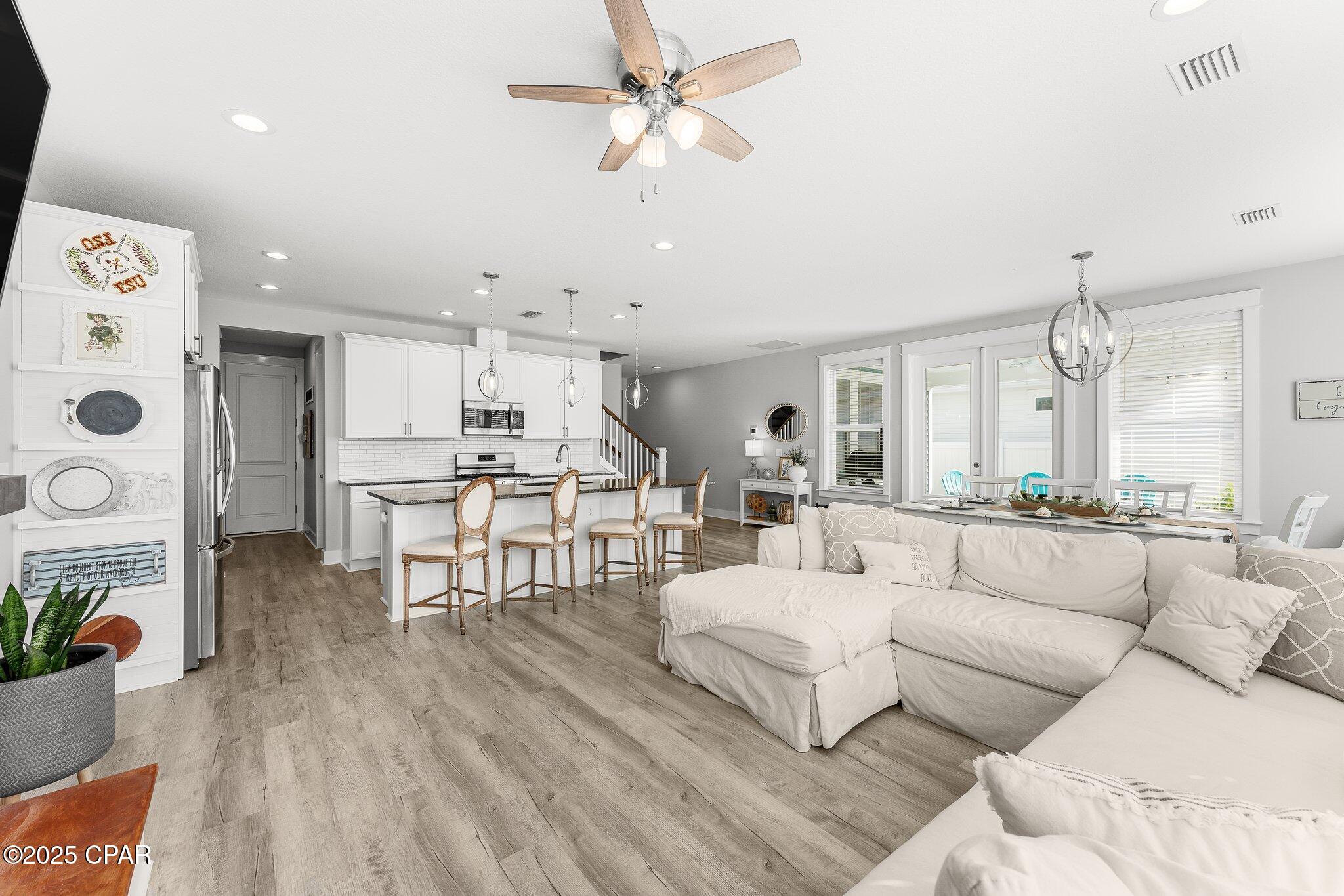 1809 Warbler Street