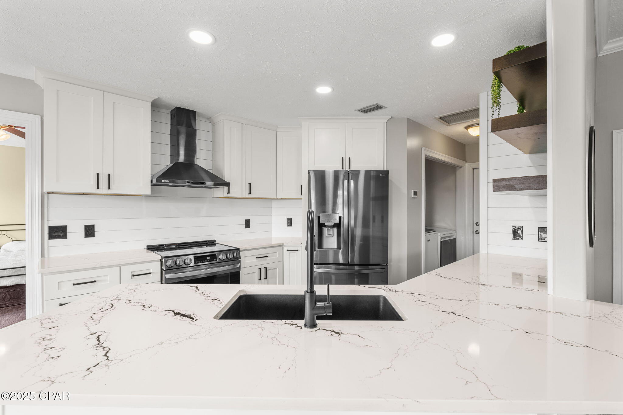 5430 Nicole Boulevard