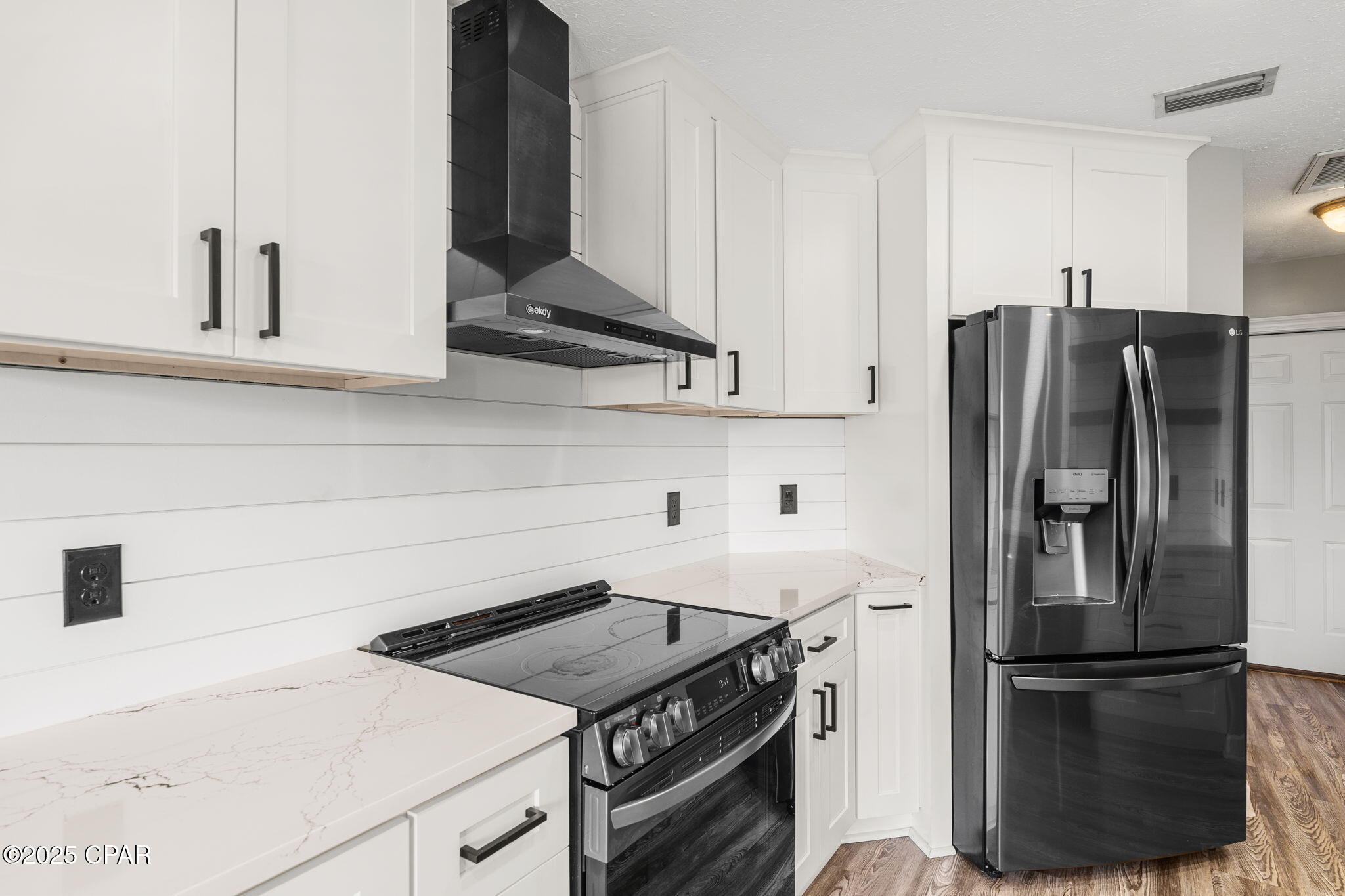 5430 Nicole Boulevard