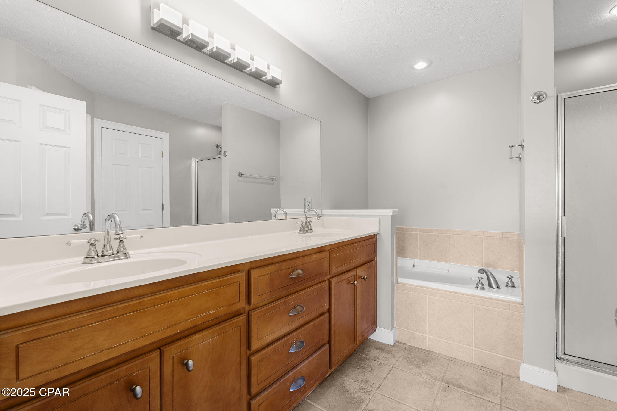 5430 Nicole Boulevard