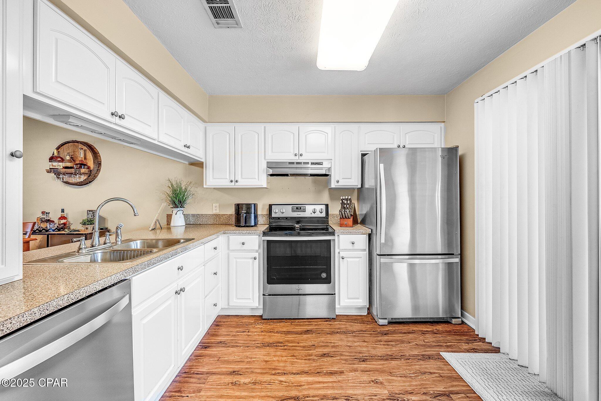 6409 Causeway Road