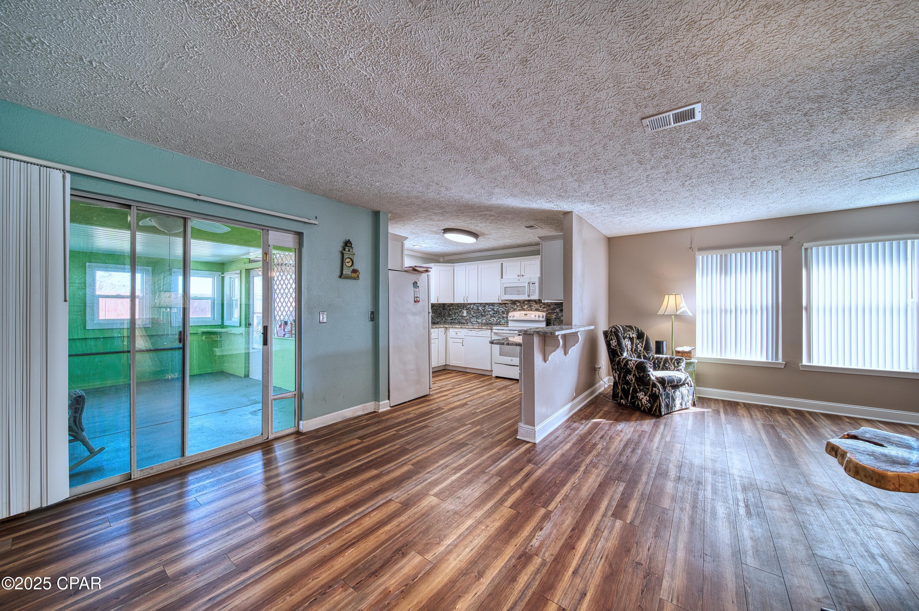 2803 Gwendolen Court