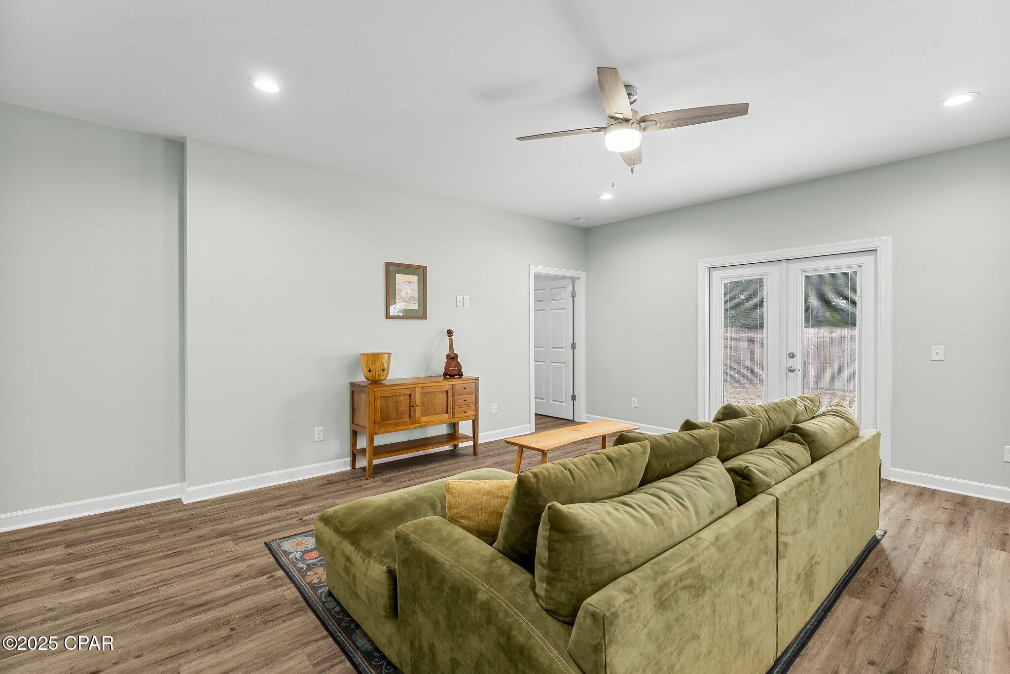 2202 Edgewood Drive