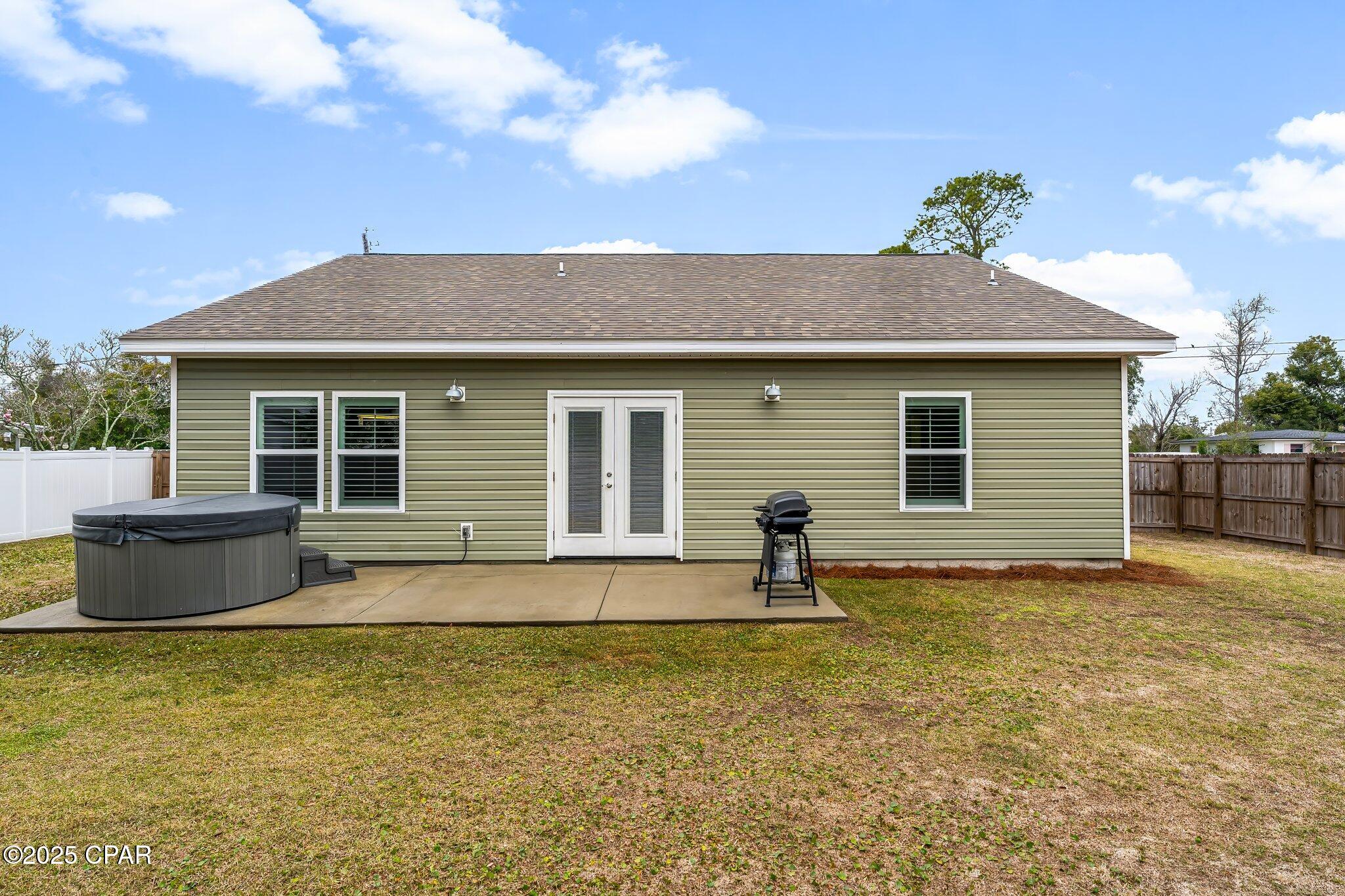 2202 Edgewood Drive