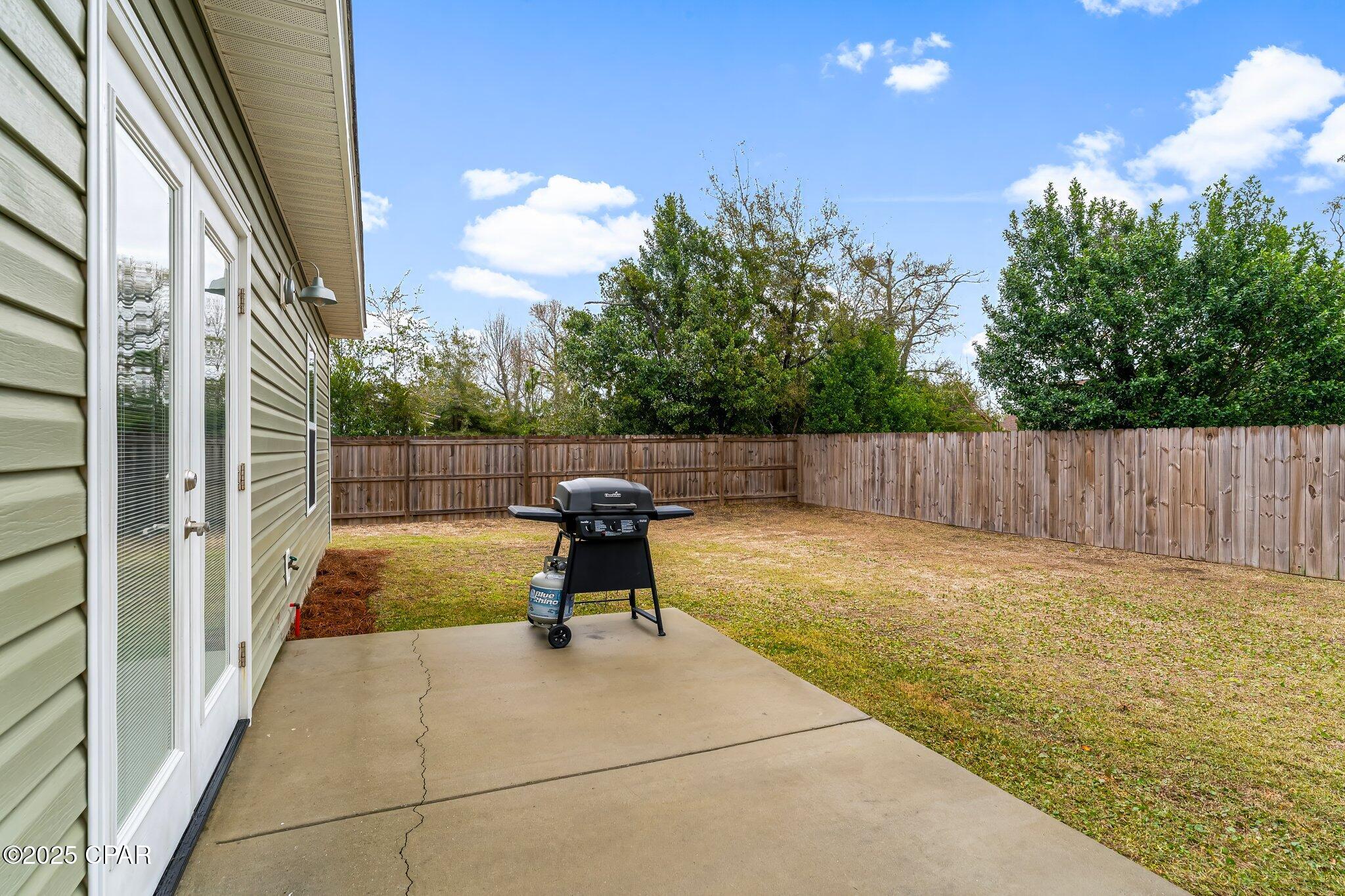 2202 Edgewood Drive