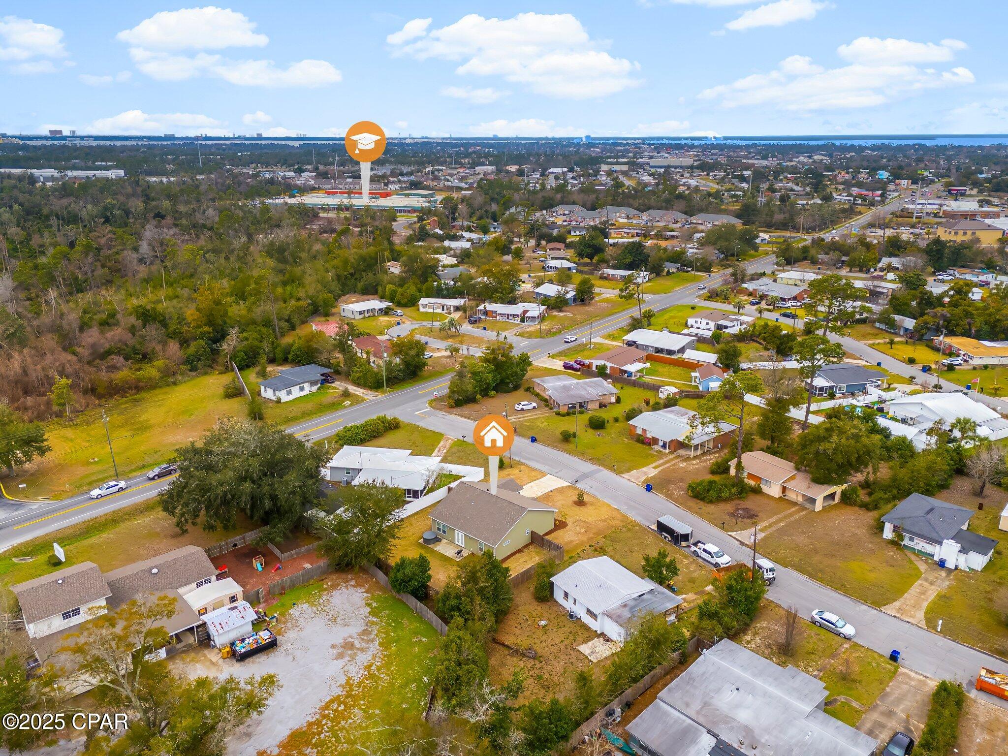 2202 Edgewood Drive
