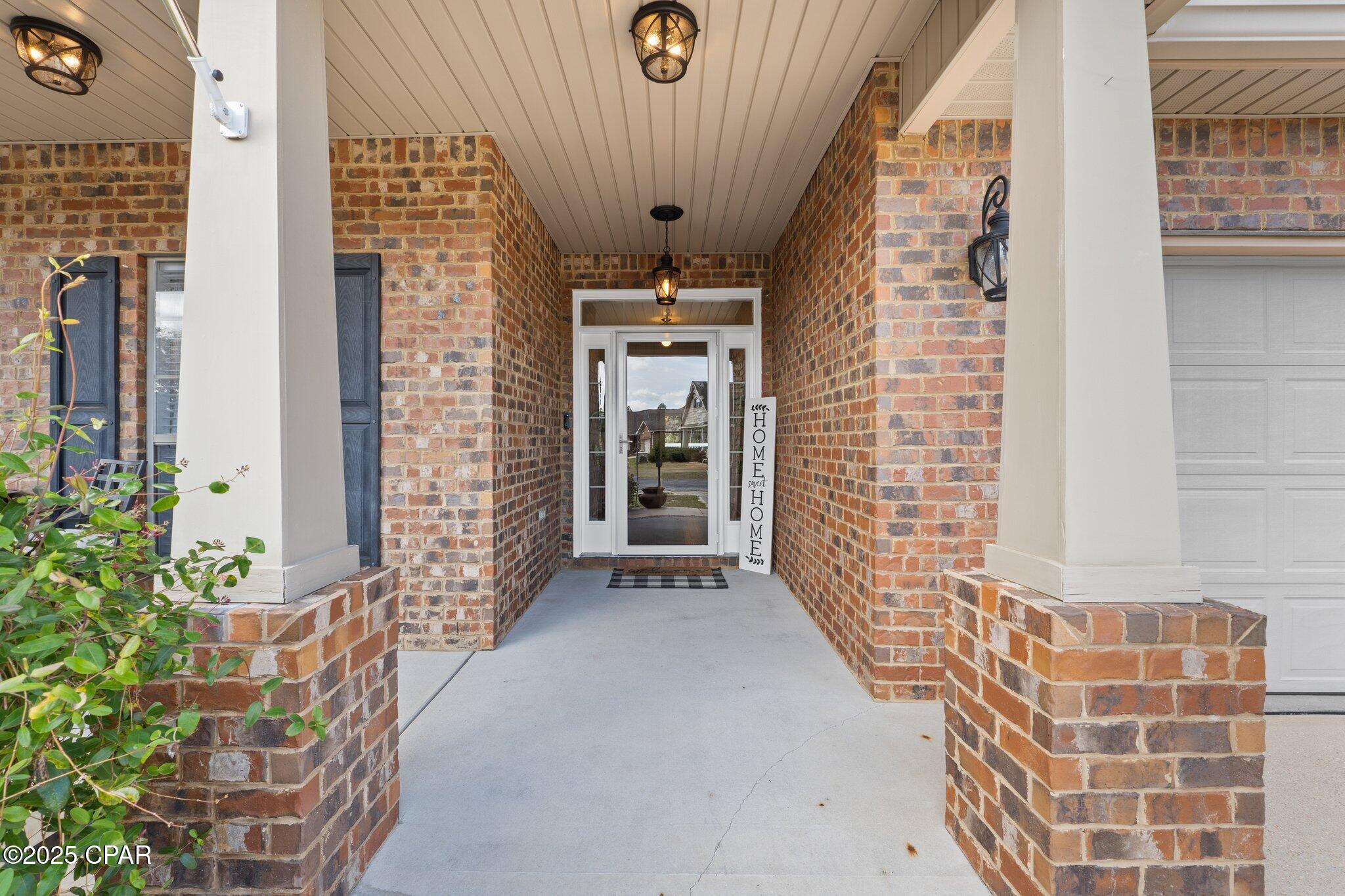 235 Bella Boulevard