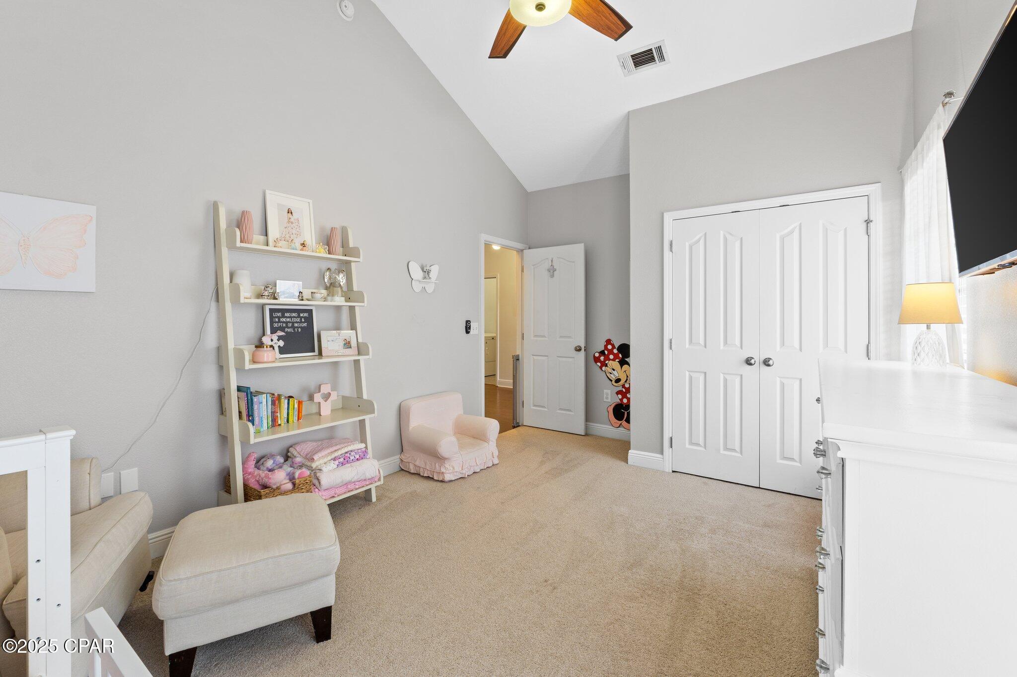 235 Bella Boulevard