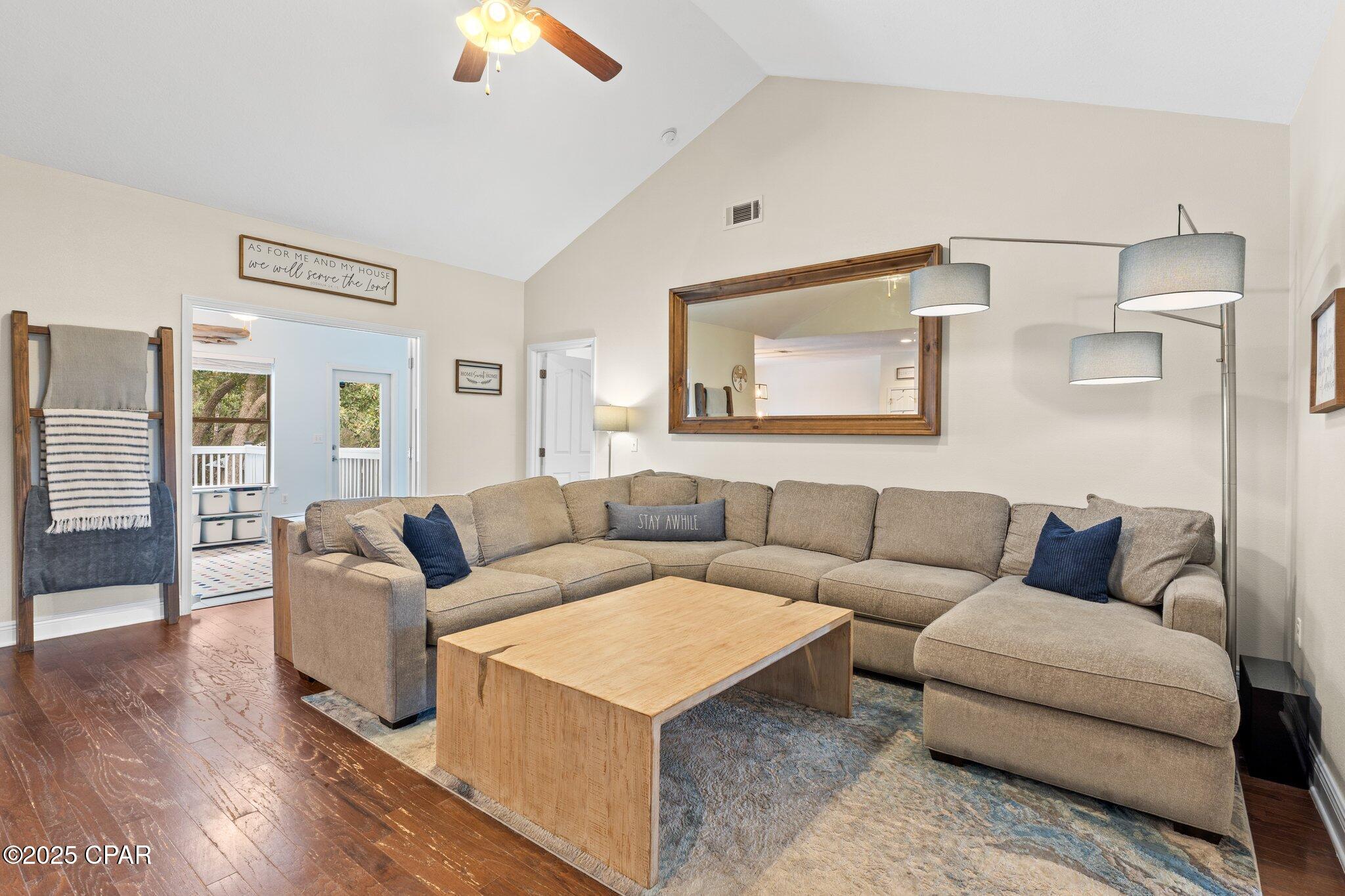235 Bella Boulevard