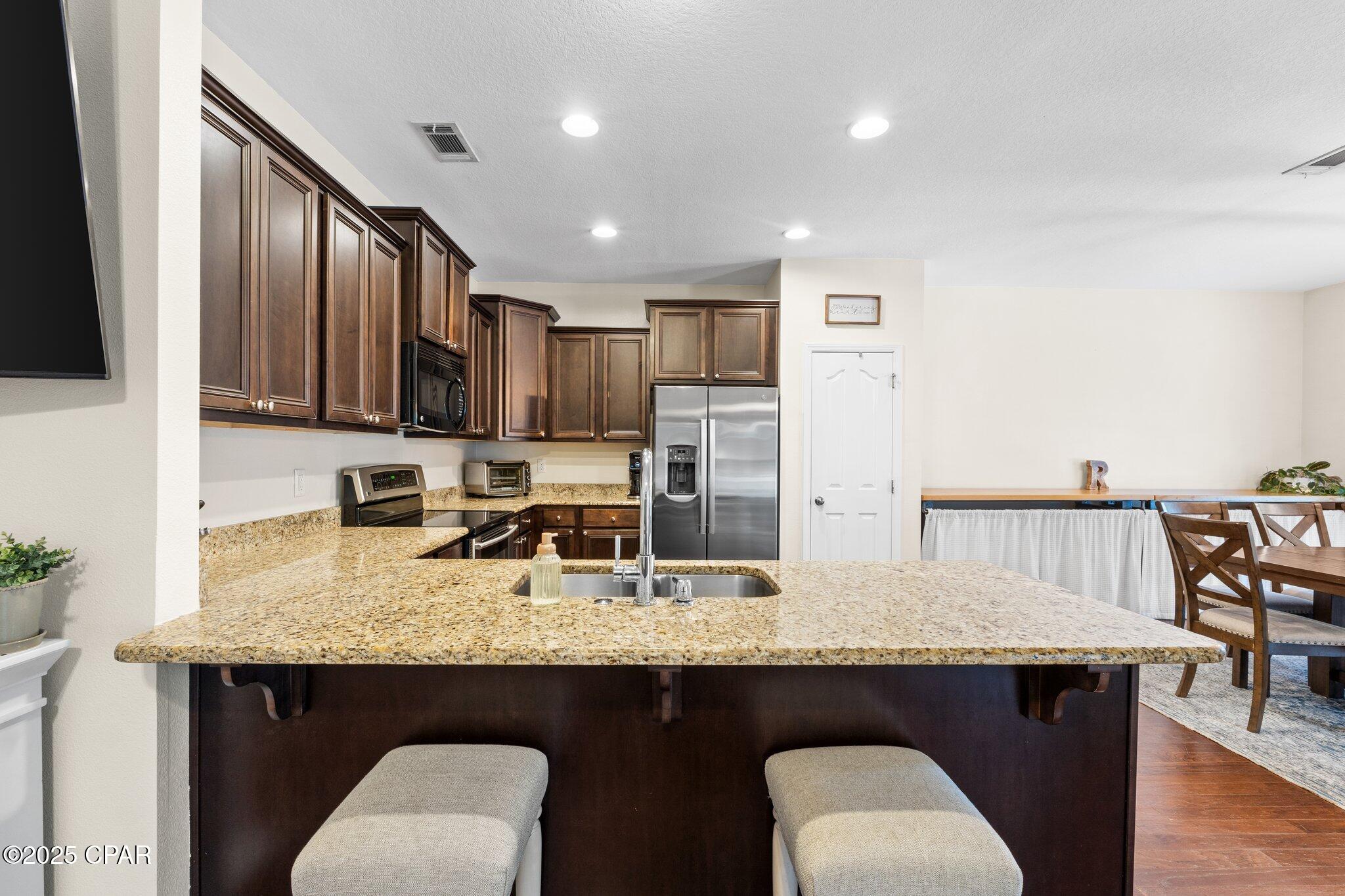 235 Bella Boulevard