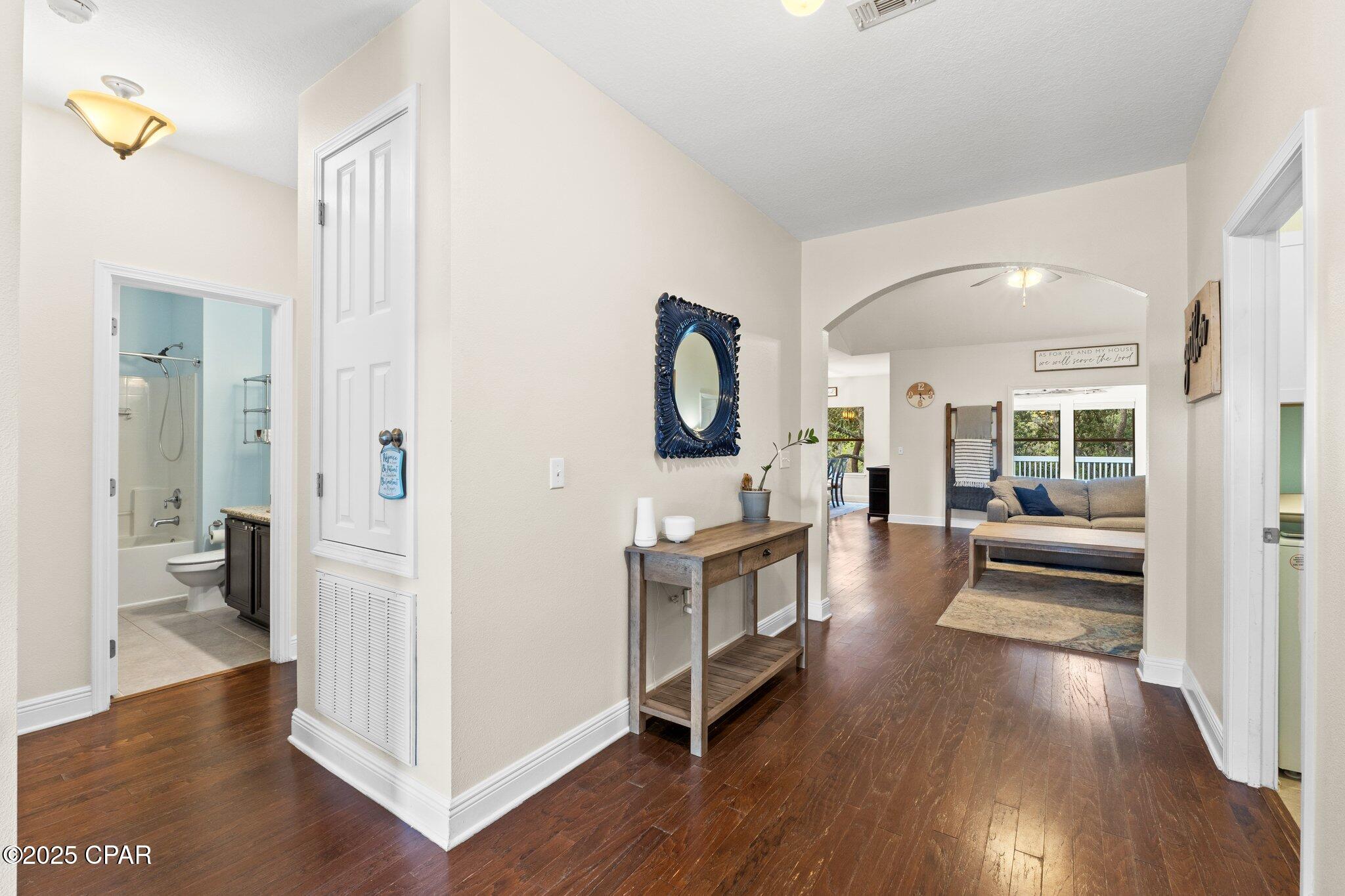 235 Bella Boulevard
