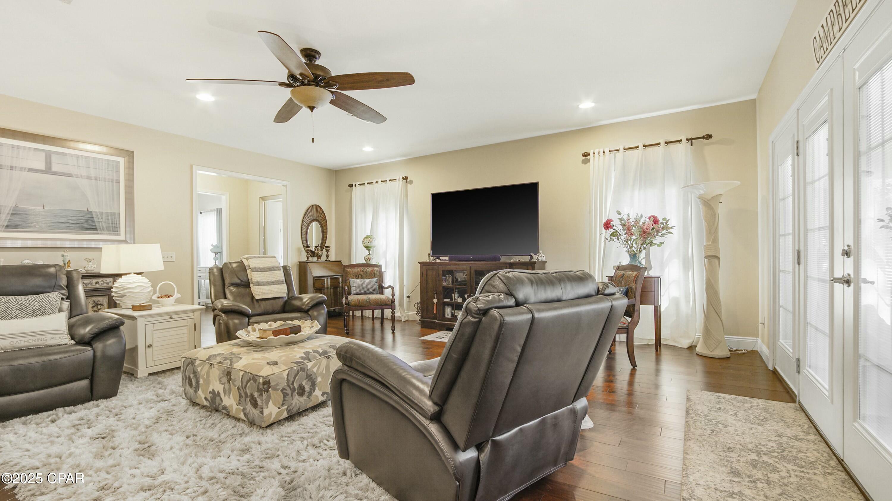 7101 Paul Conrad Drive