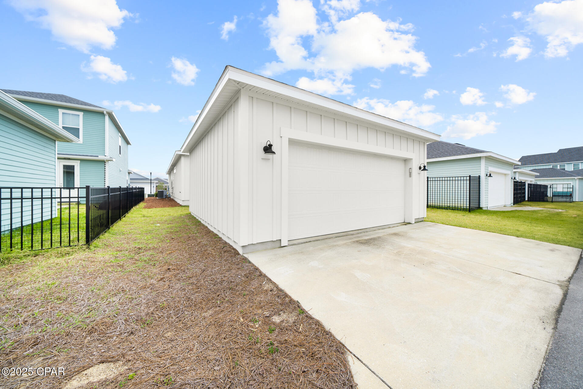 2009 Calamint Street