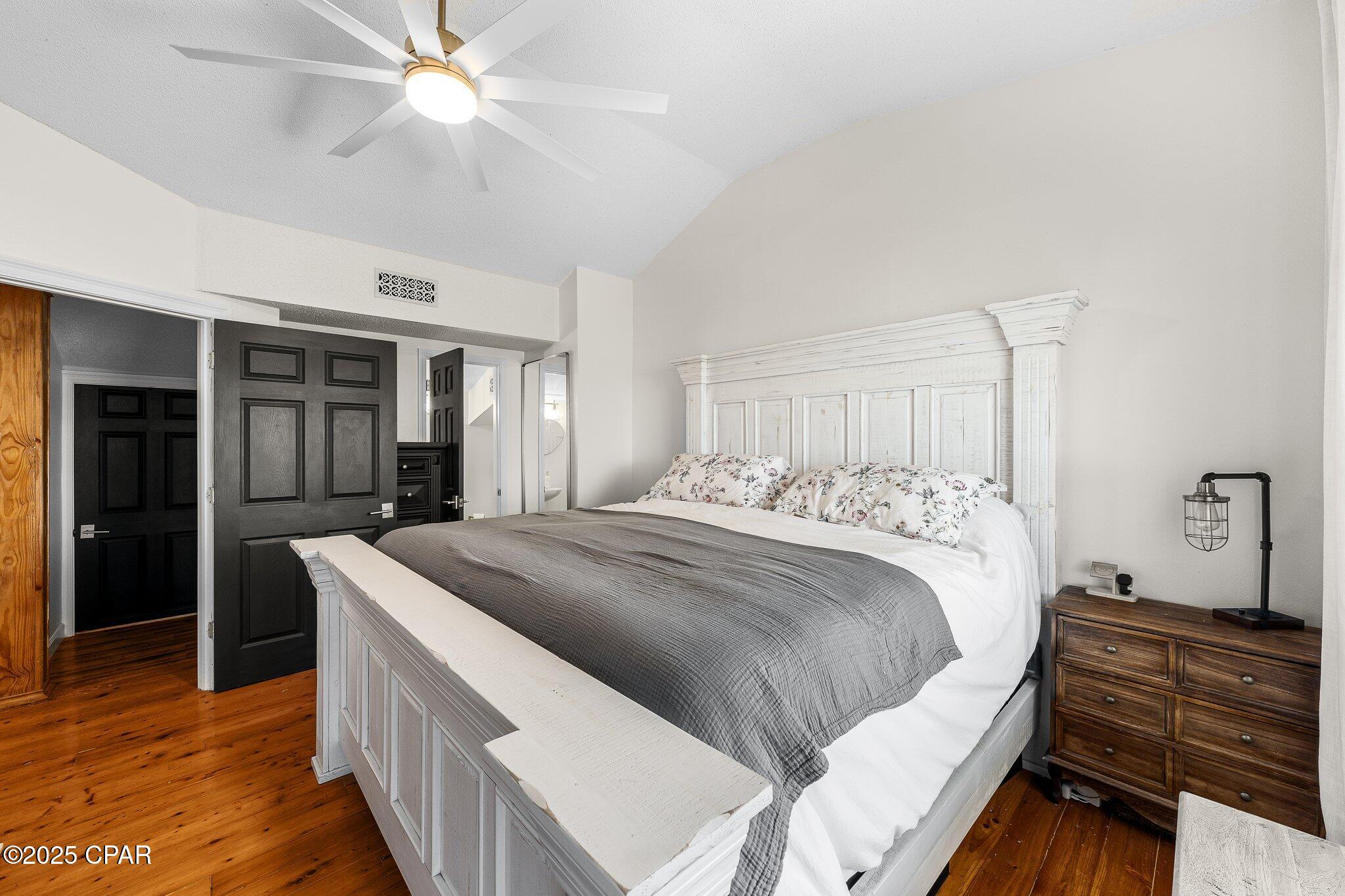 4427 Leisure Lakes Drive