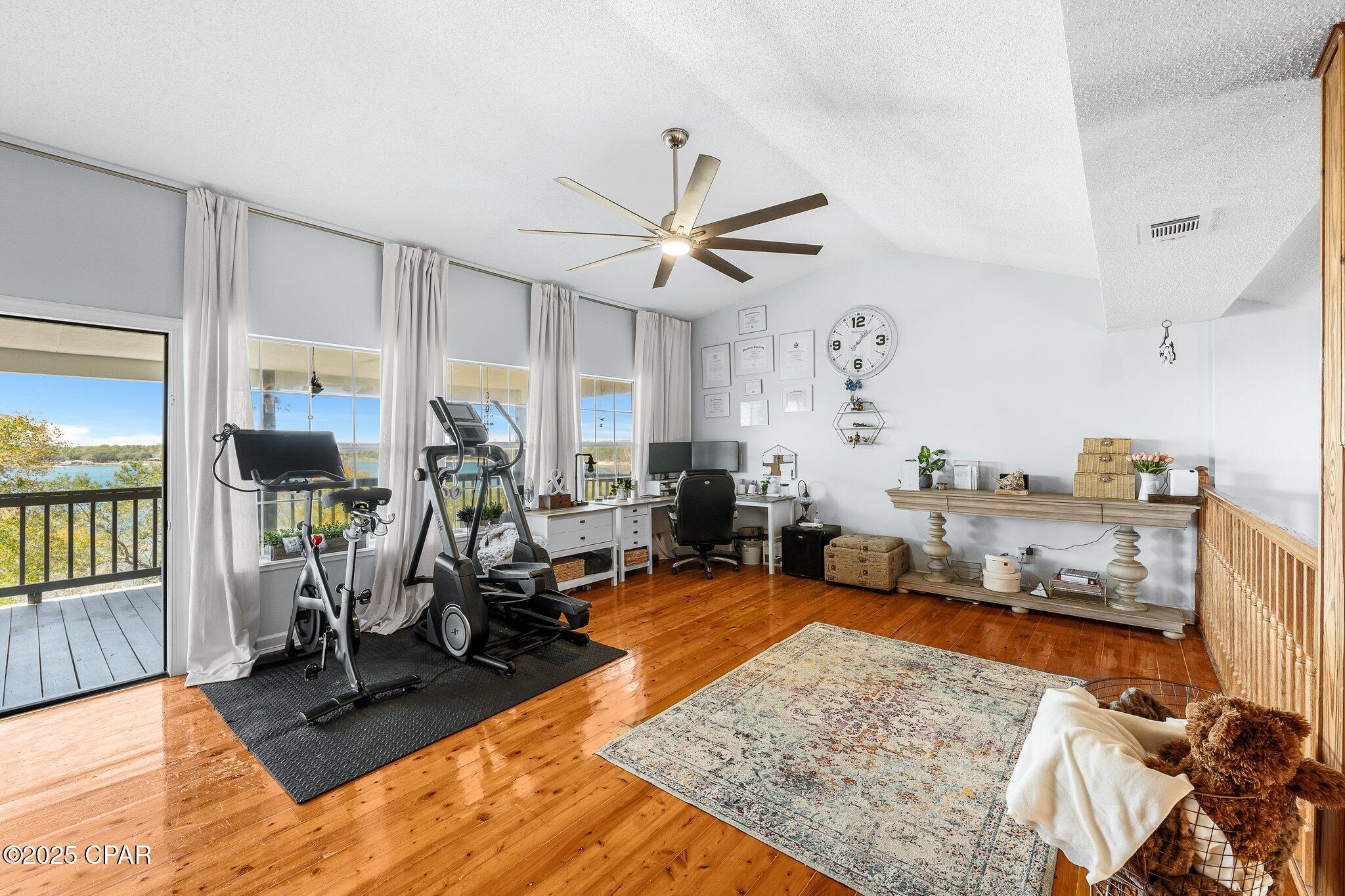 4427 Leisure Lakes Drive