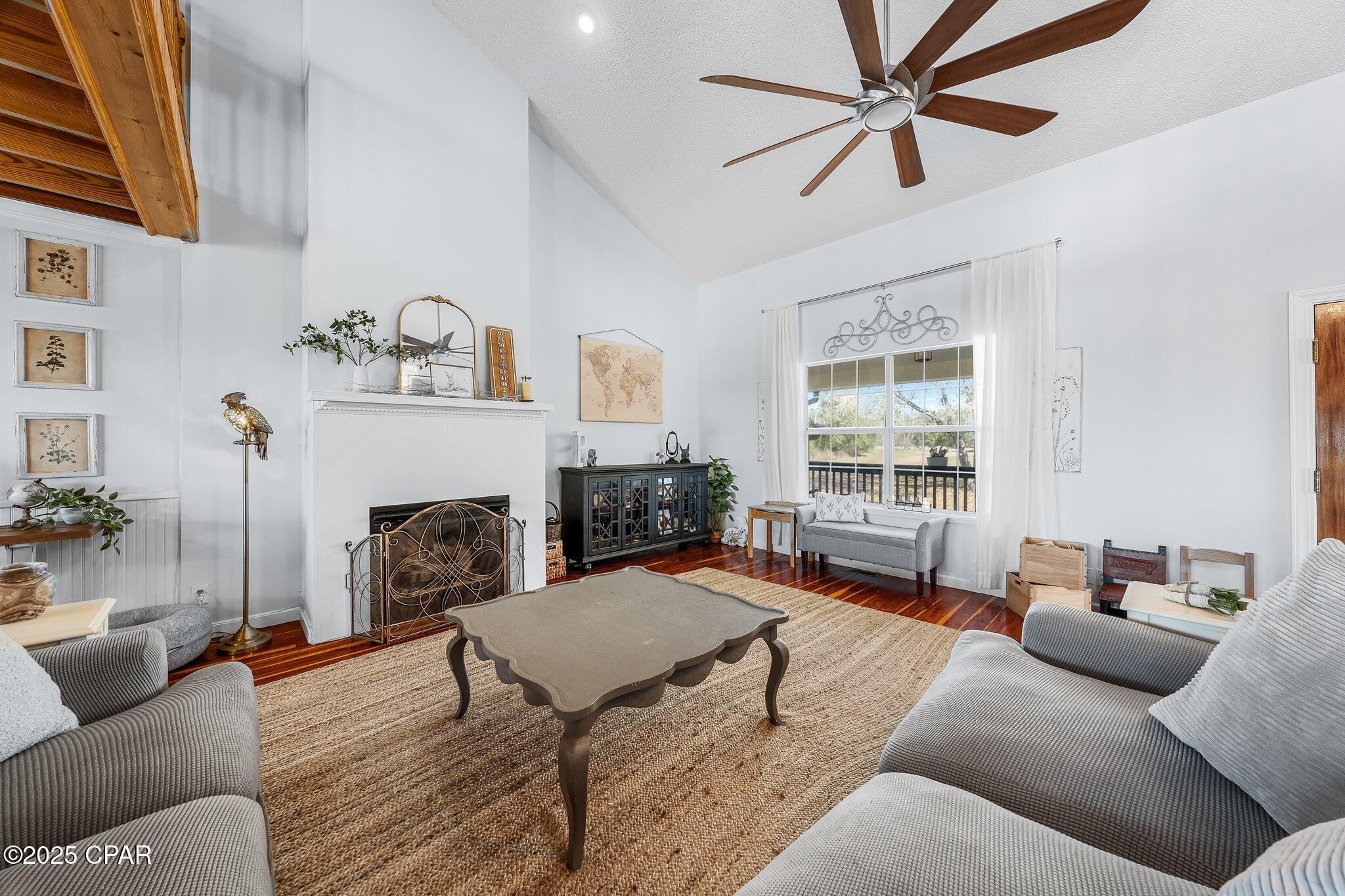 4427 Leisure Lakes Drive