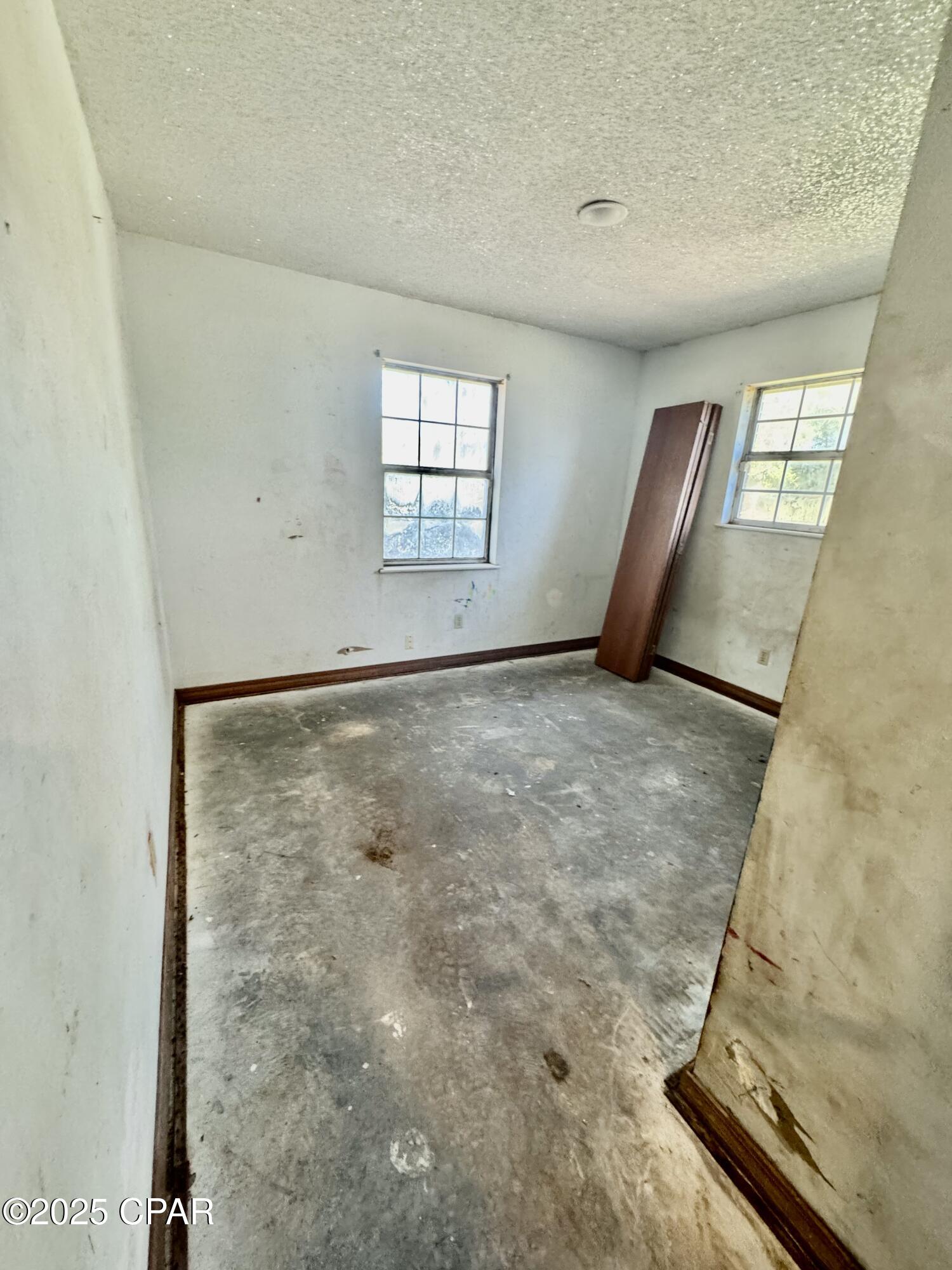 15222 Highway 77