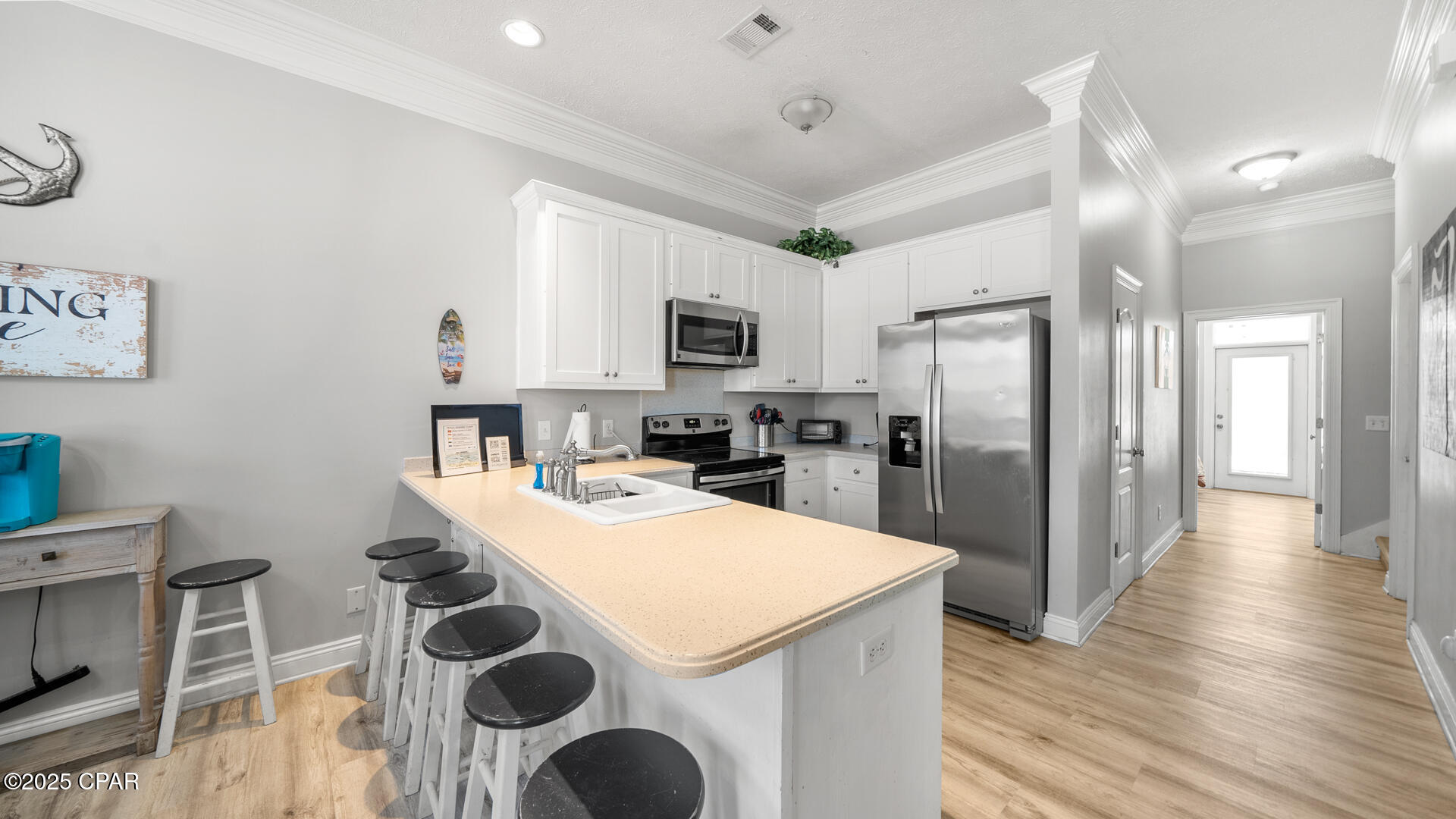6609 Beach Drive