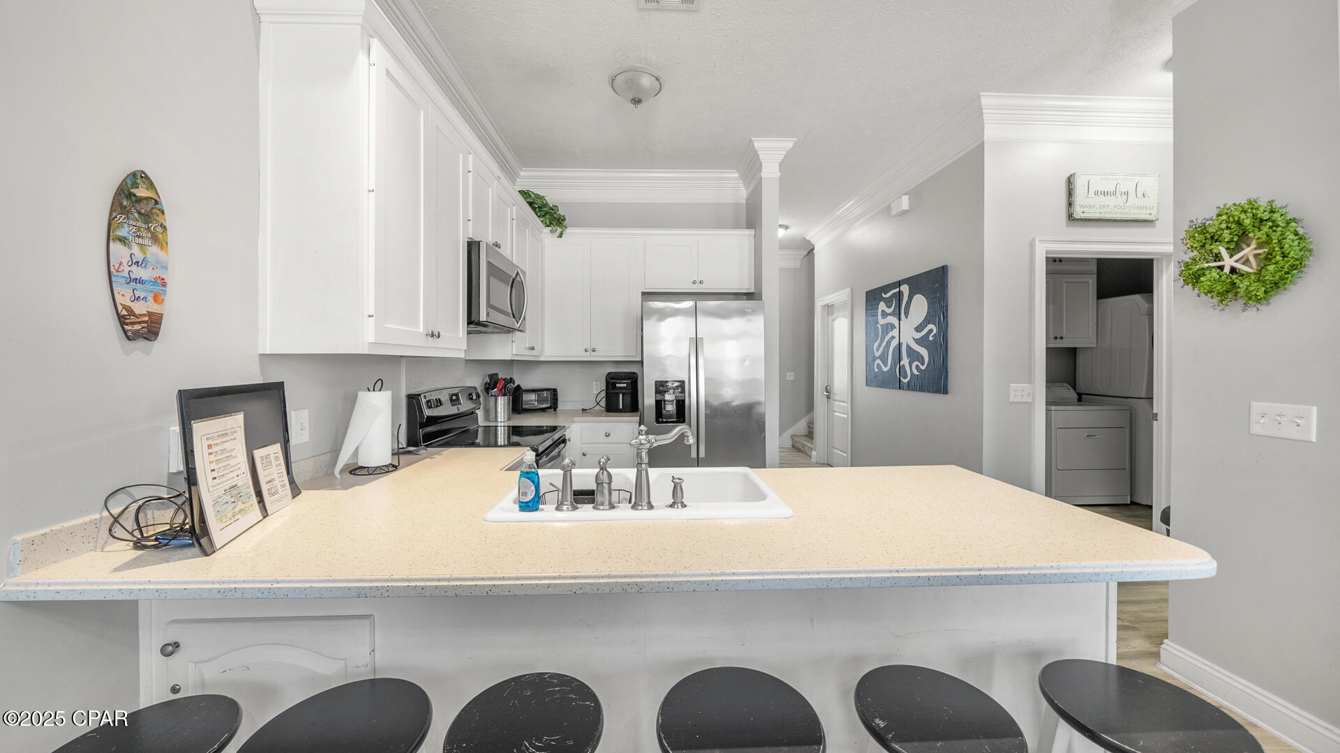 6609 Beach Drive