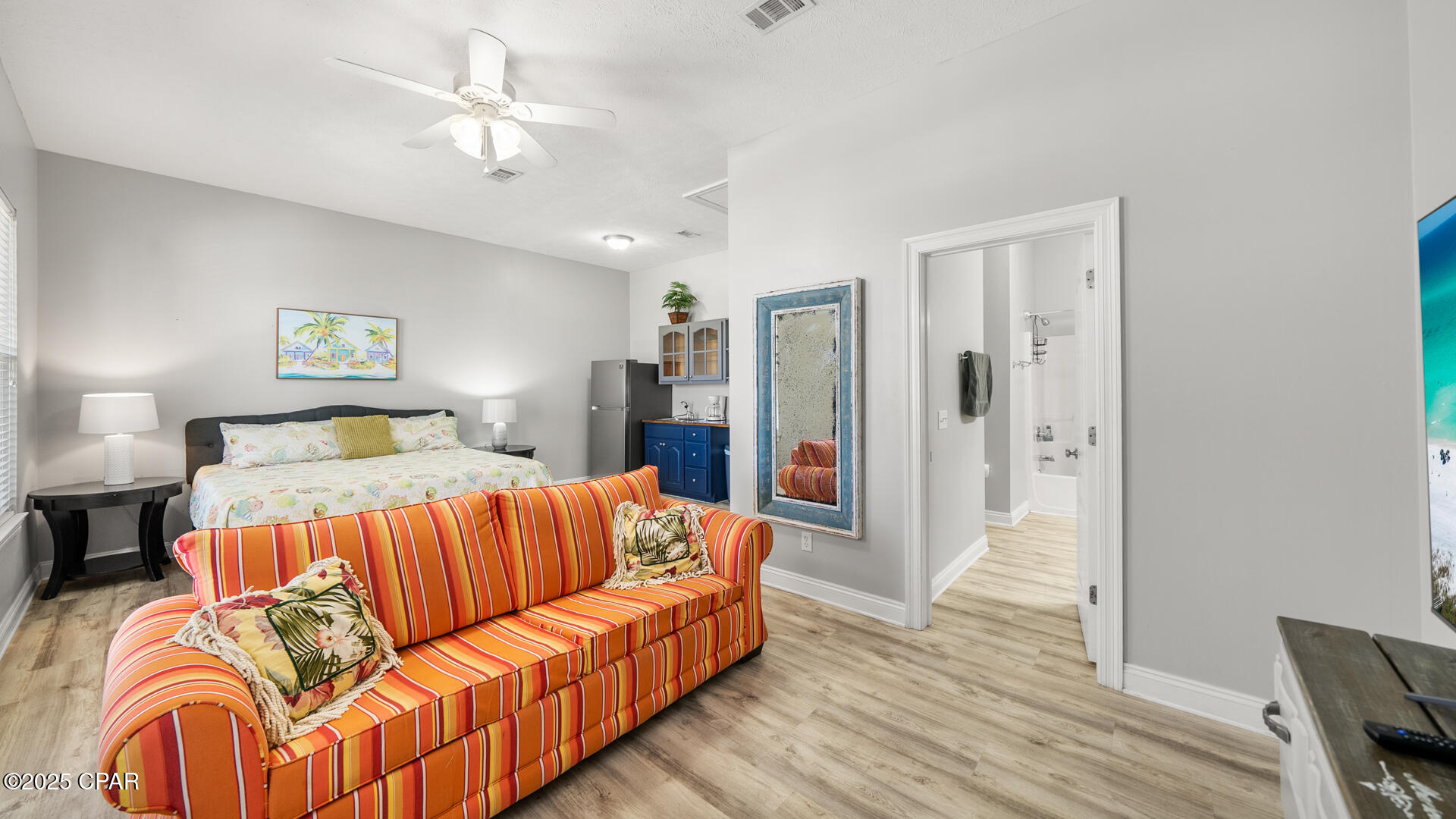 6609 Beach Drive