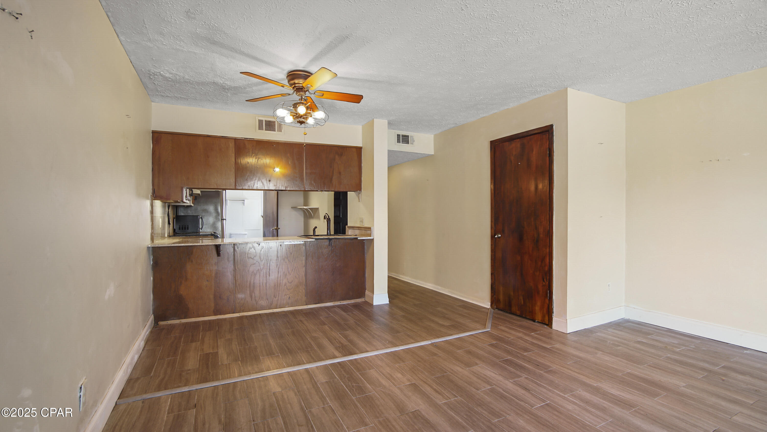 401 E Beach Drive A3