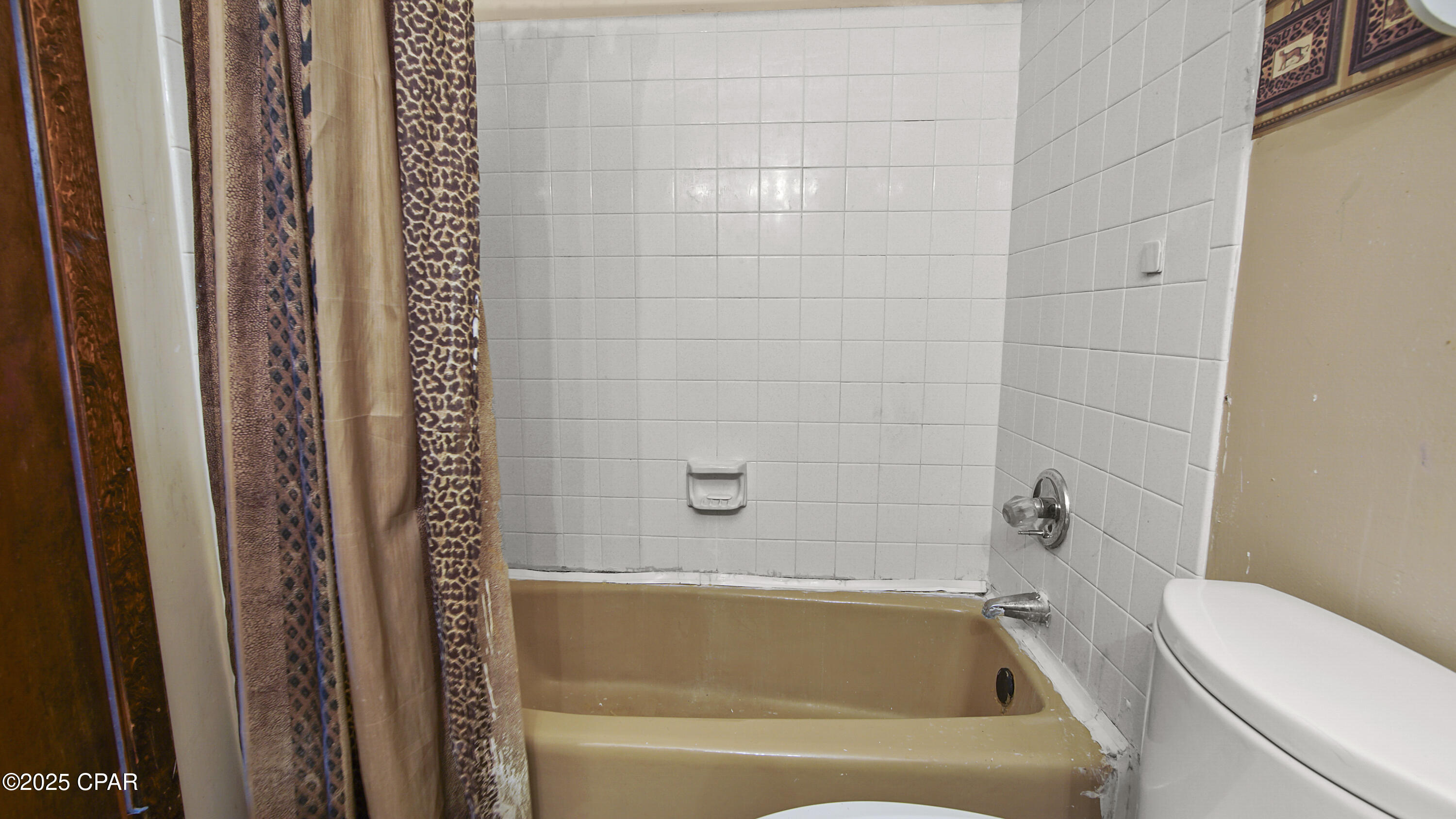 401 E Beach Drive A3