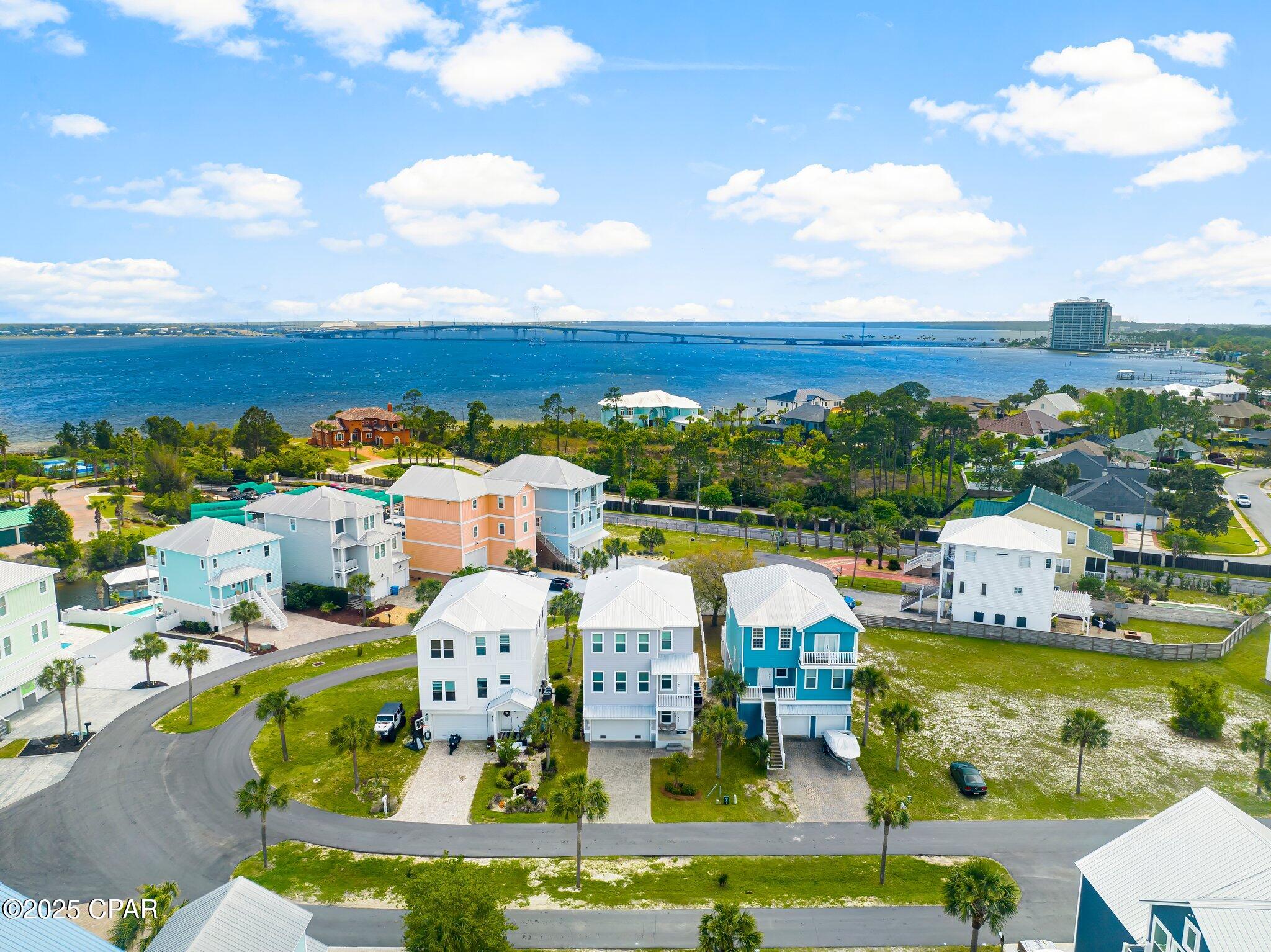 936 Lighthouse Lagoon Court