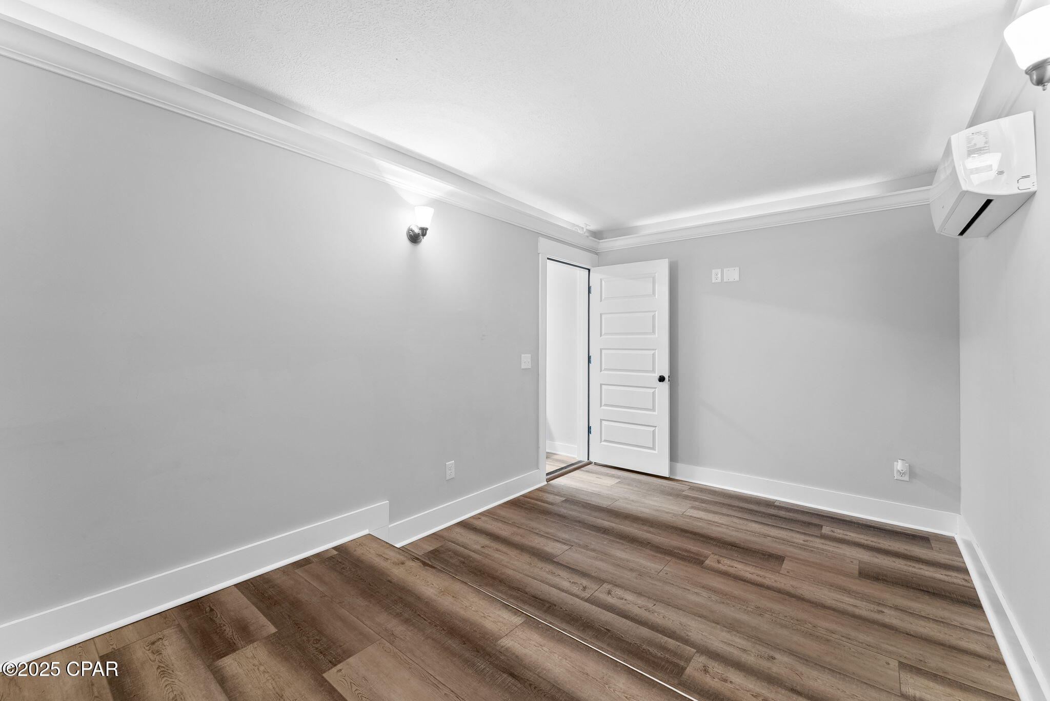 936 Lighthouse Lagoon Court