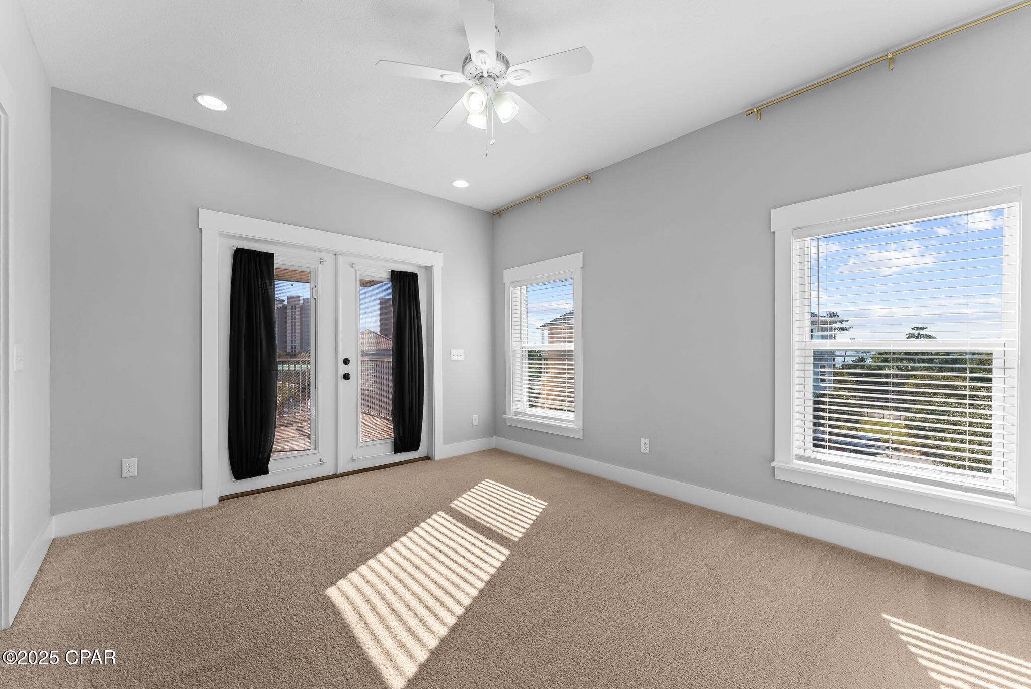 936 Lighthouse Lagoon Court