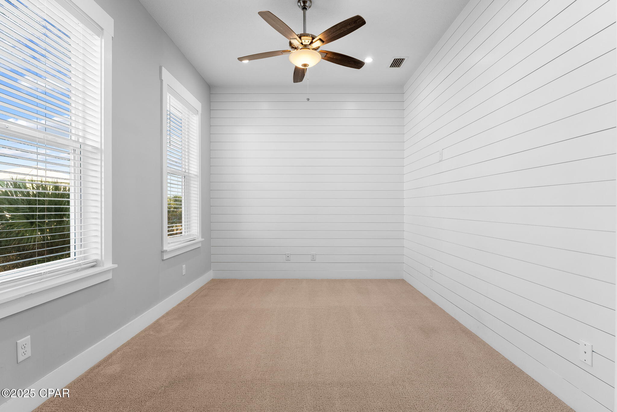 936 Lighthouse Lagoon Court