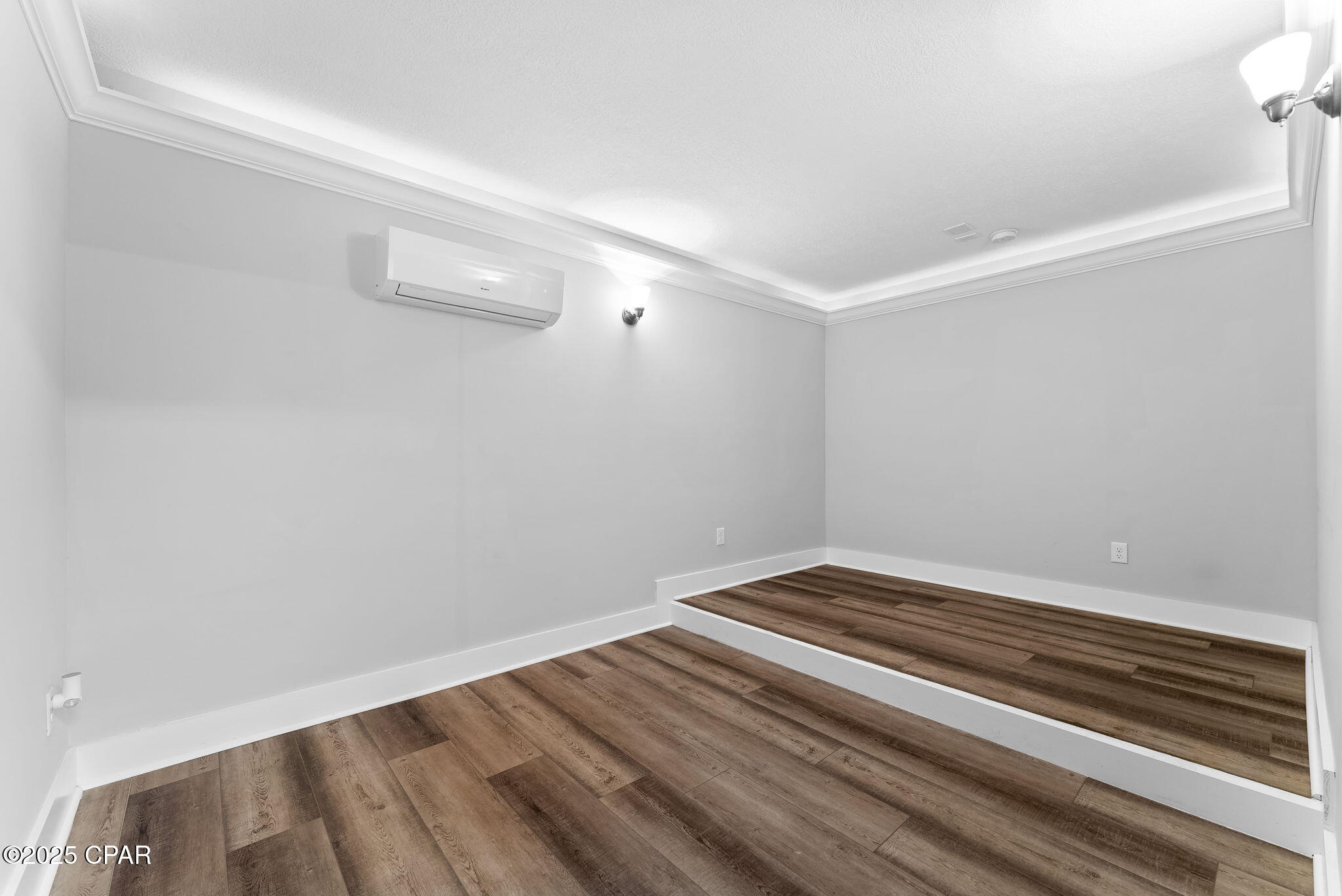 936 Lighthouse Lagoon Court