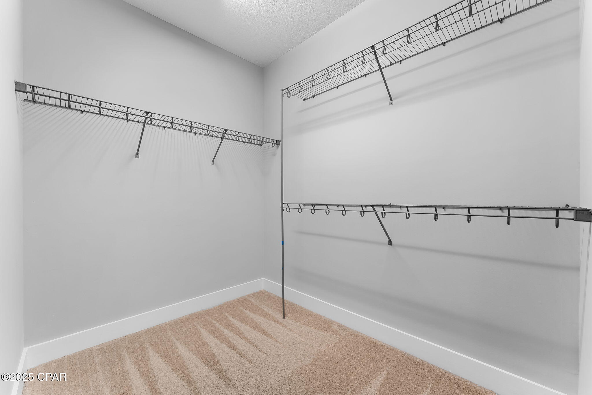 936 Lighthouse Lagoon Court