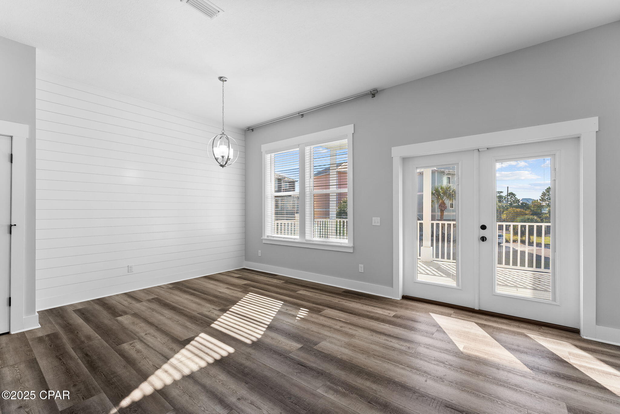 936 Lighthouse Lagoon Court