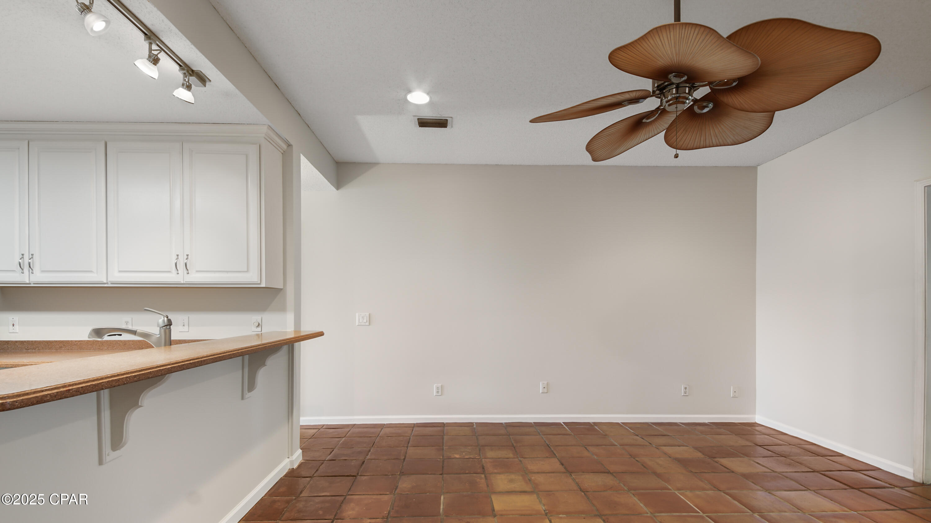 3635 Courtney Drive