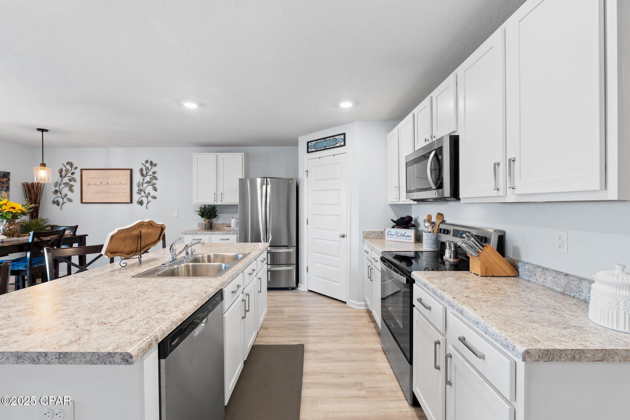 6585 Slabinski Lane