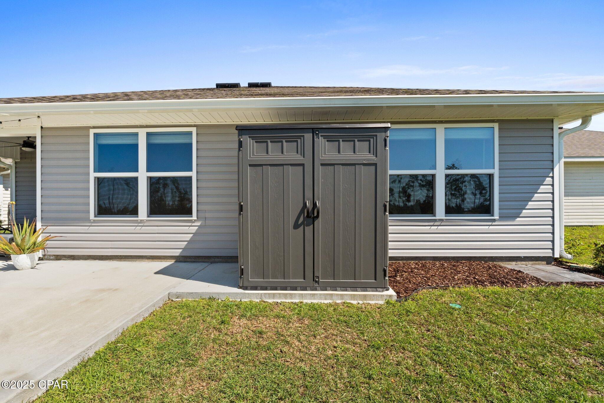 6585 Slabinski Lane