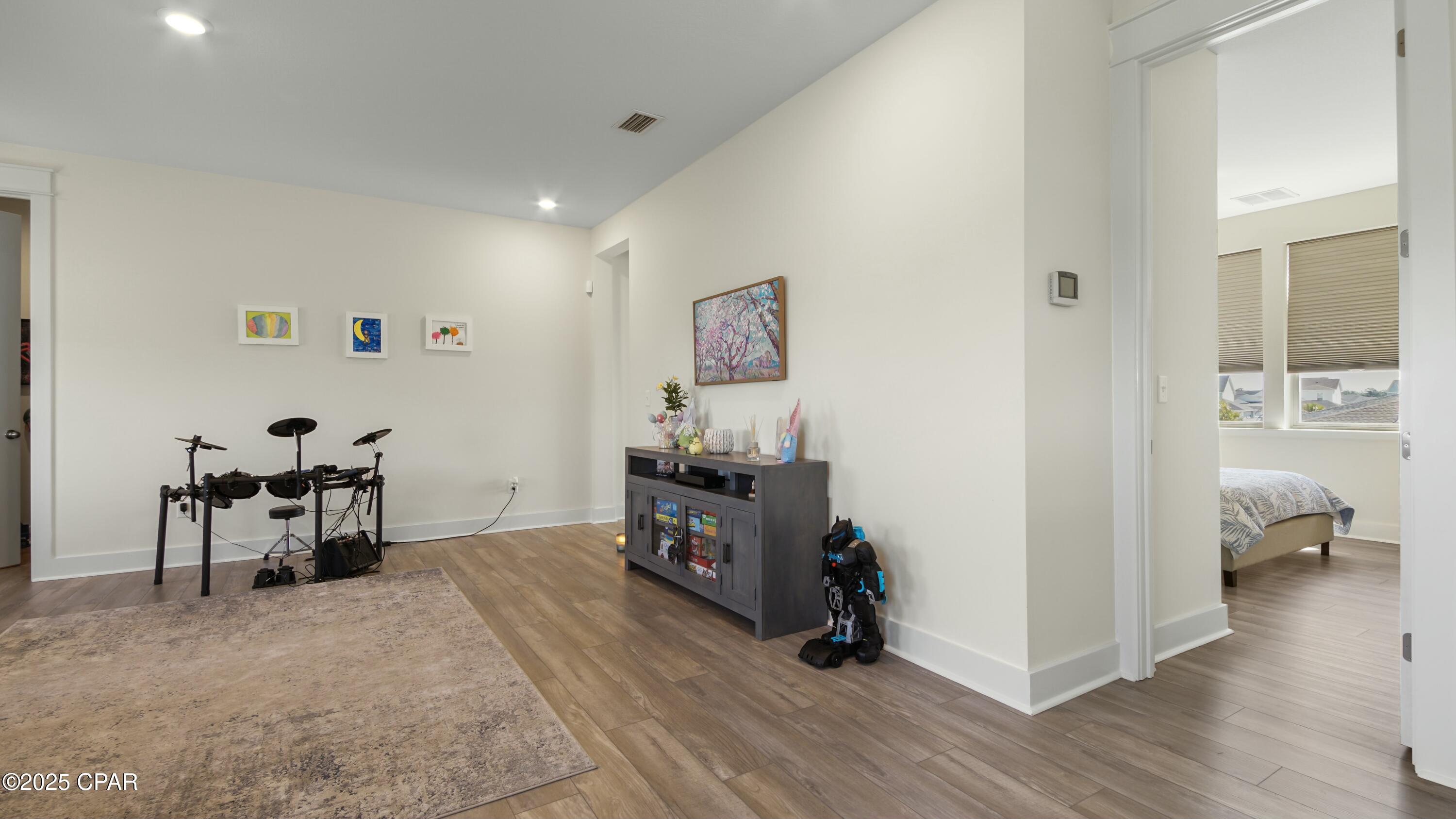 1424 Blackbird Court