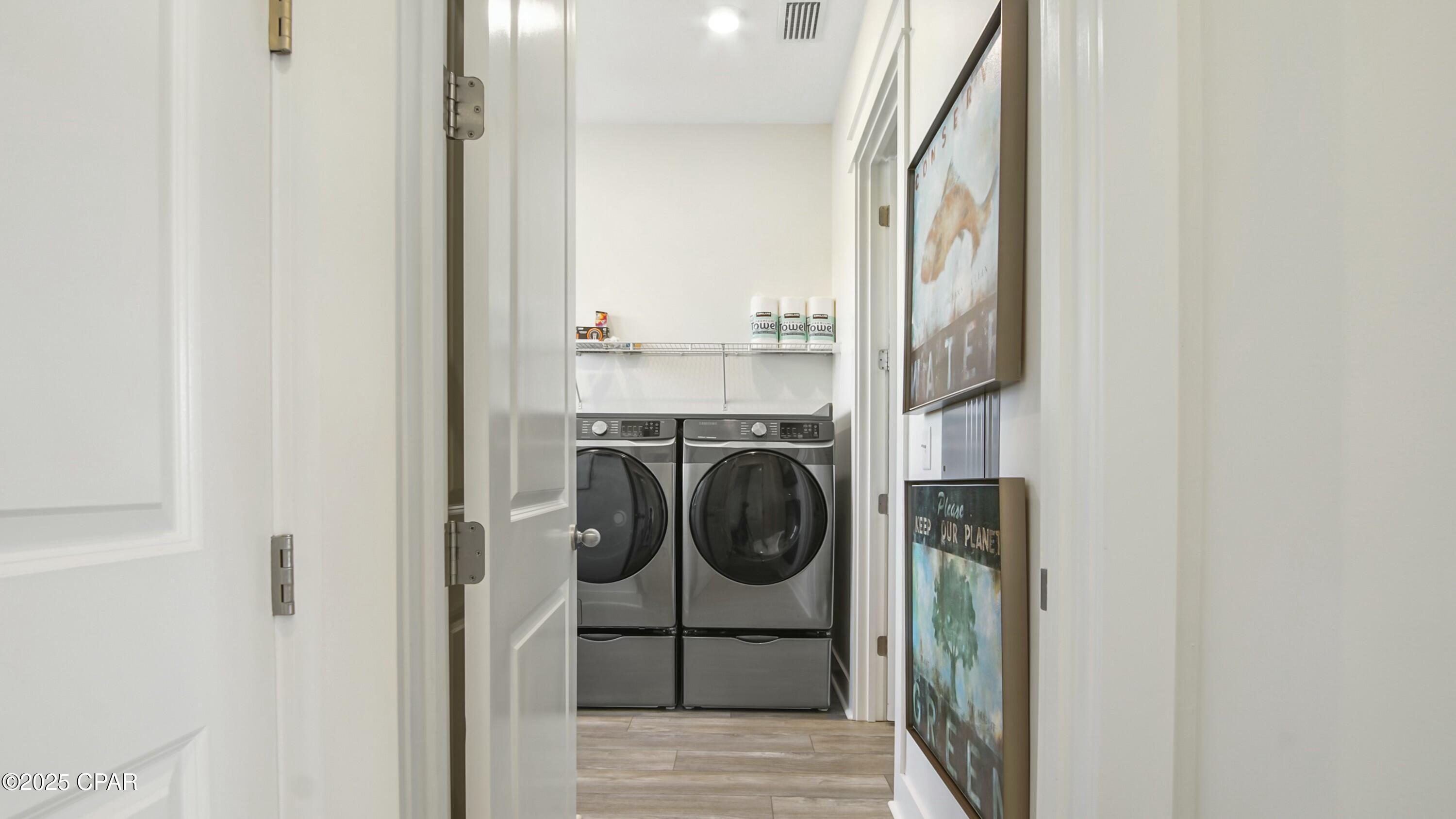 1424 Blackbird Court