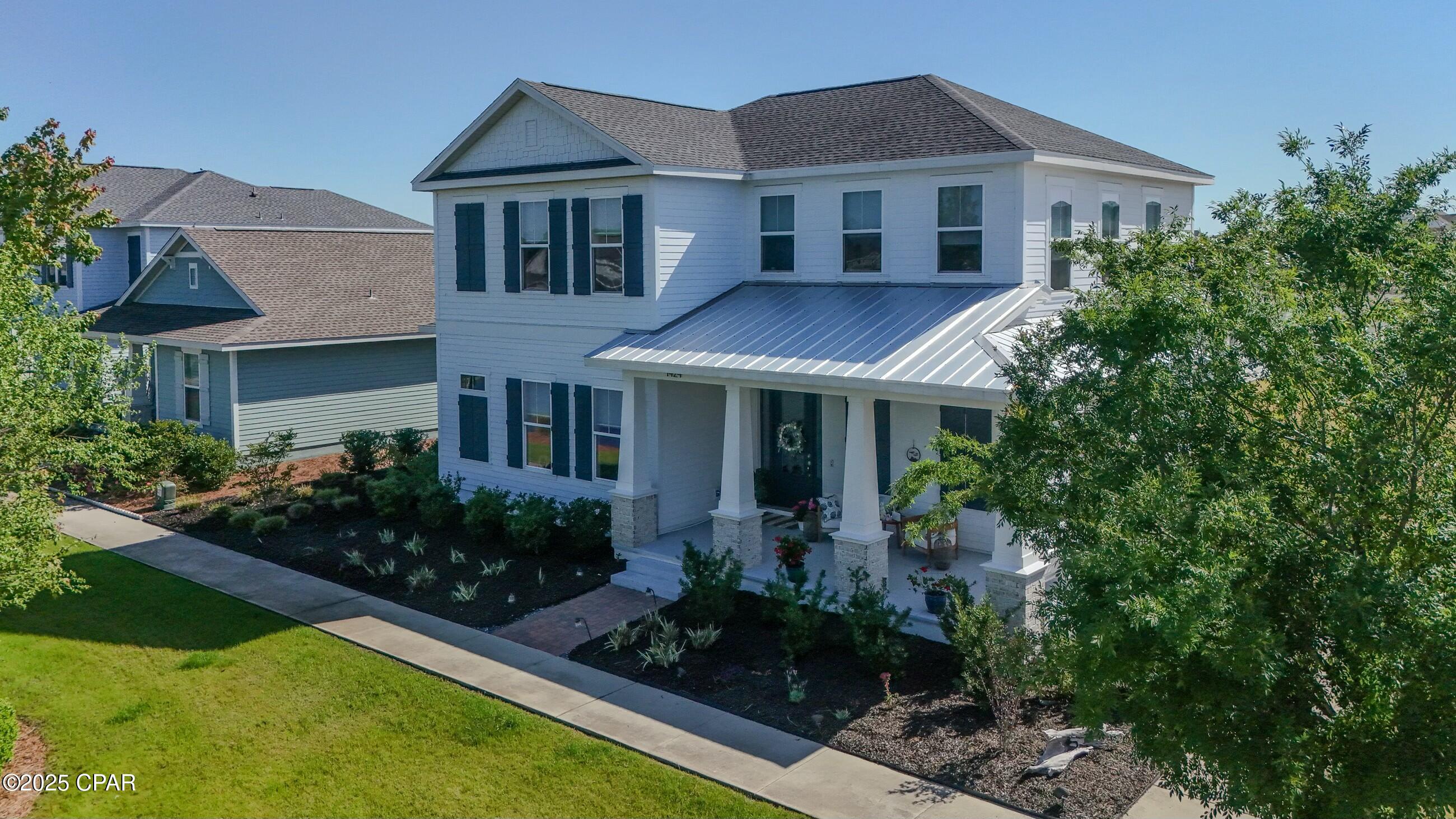 1424 Blackbird Court