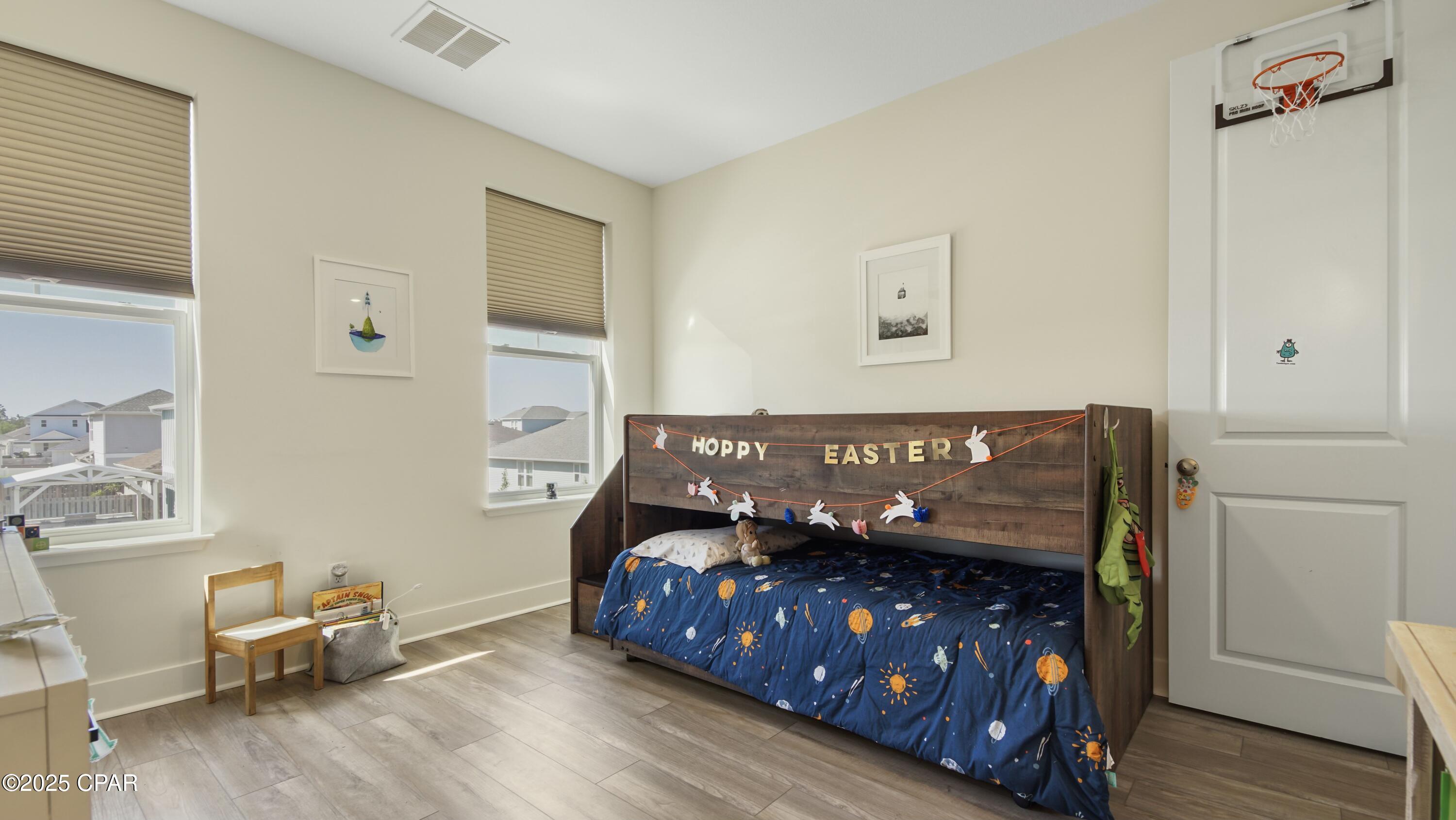 1424 Blackbird Court