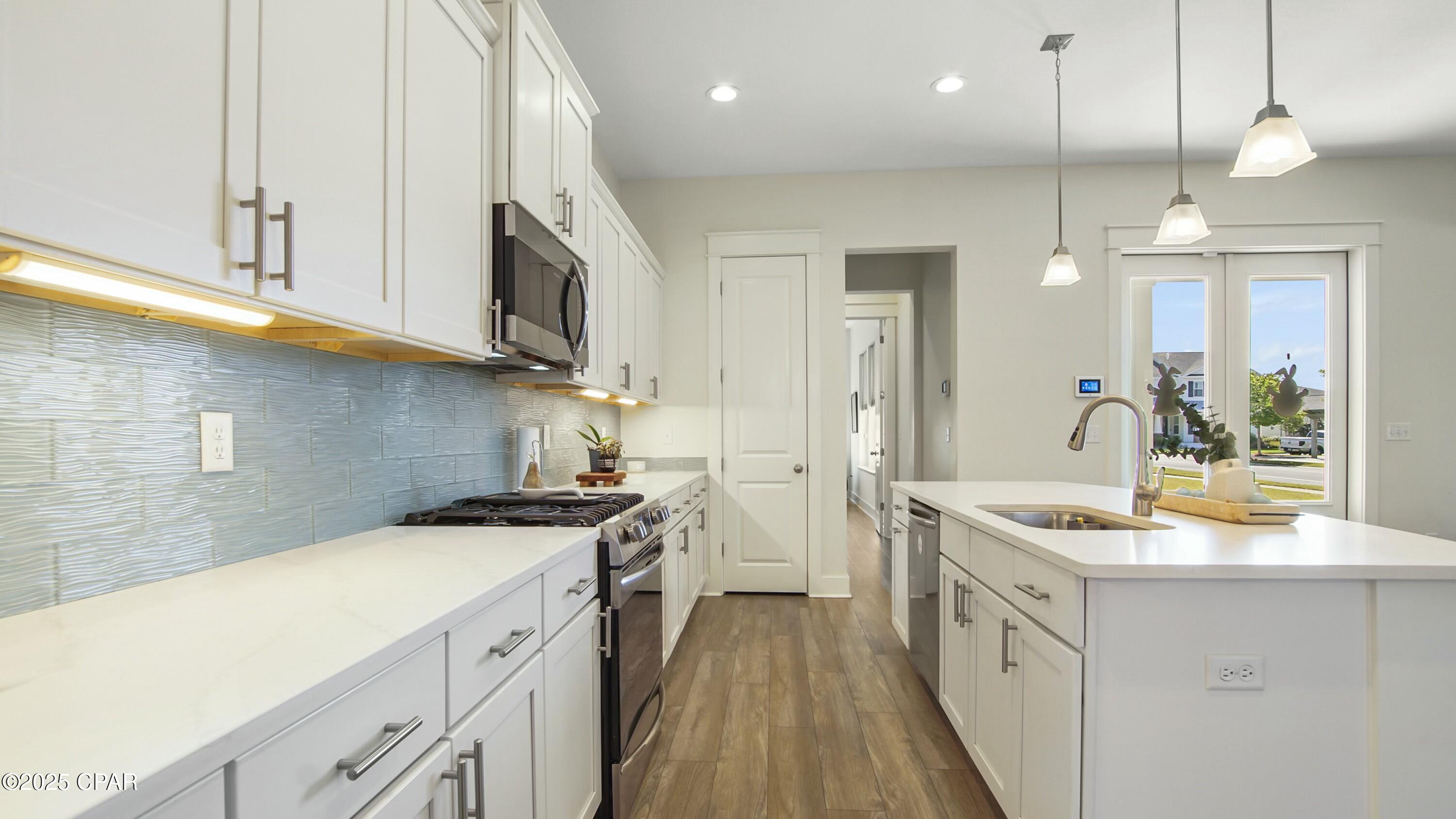 1424 Blackbird Court