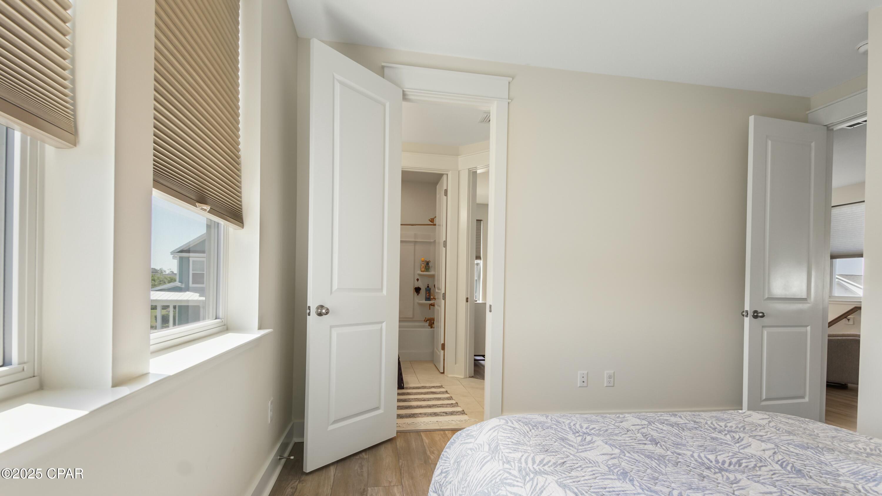 1424 Blackbird Court