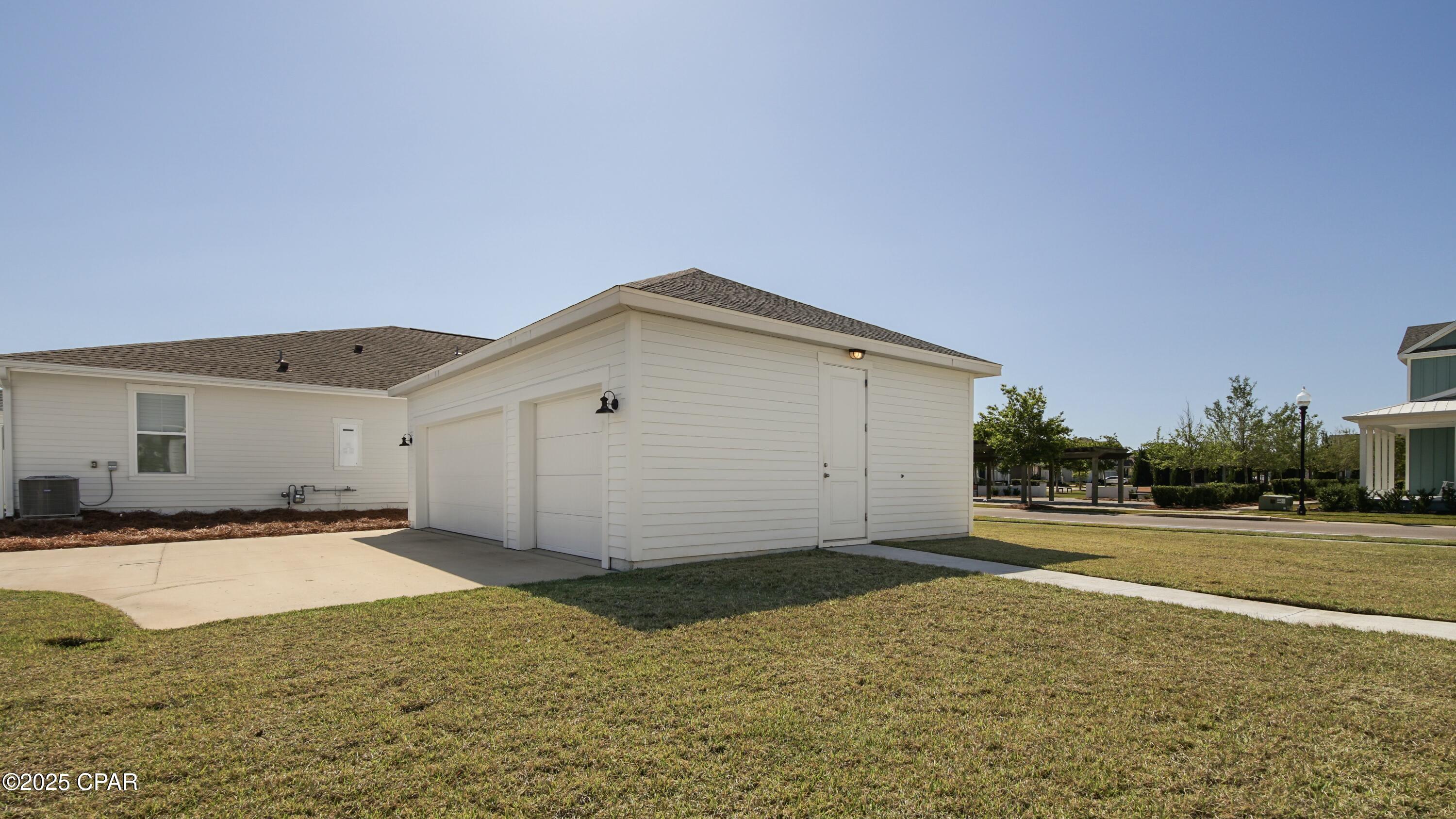 1424 Blackbird Court