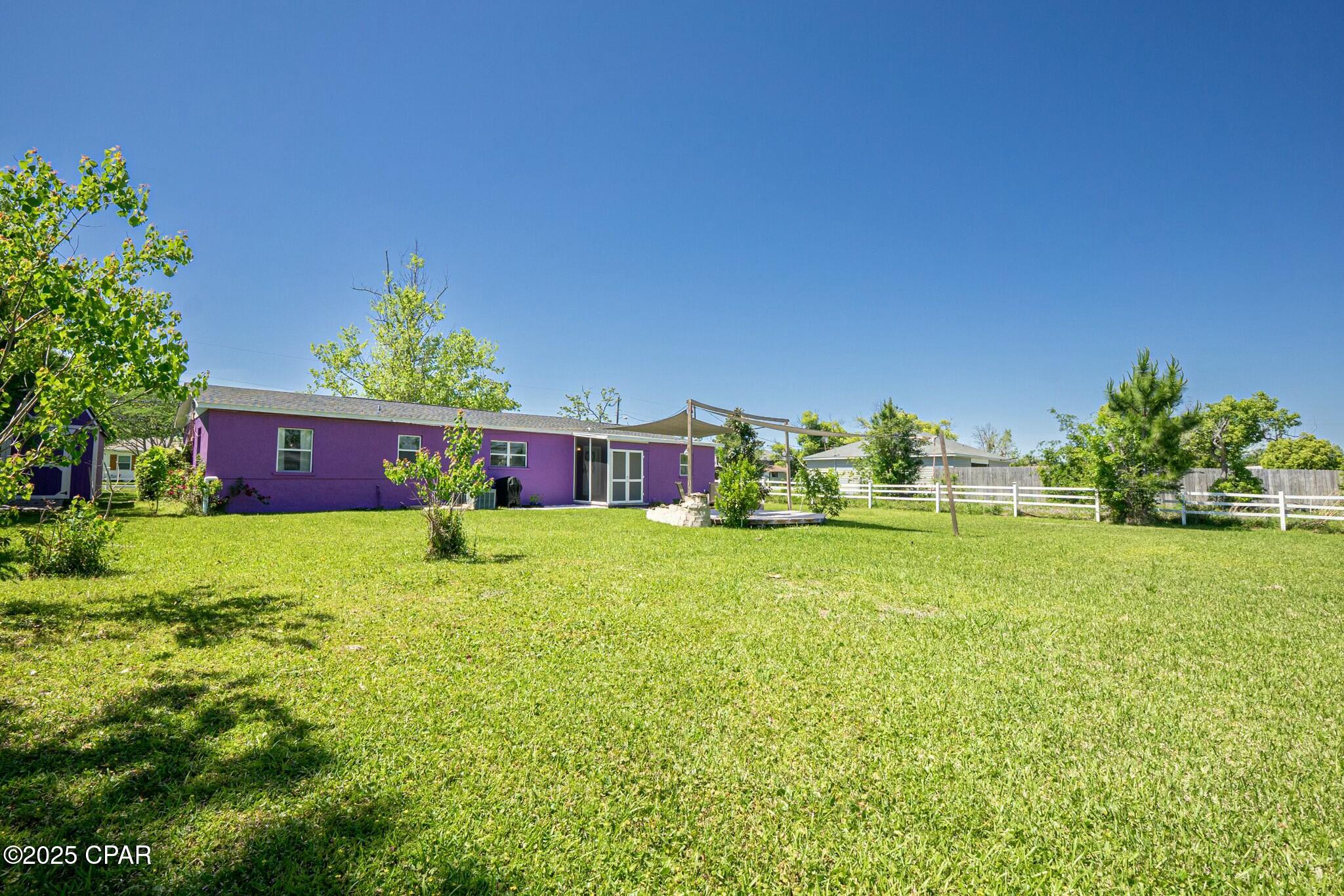 2914 Clearview Avenue