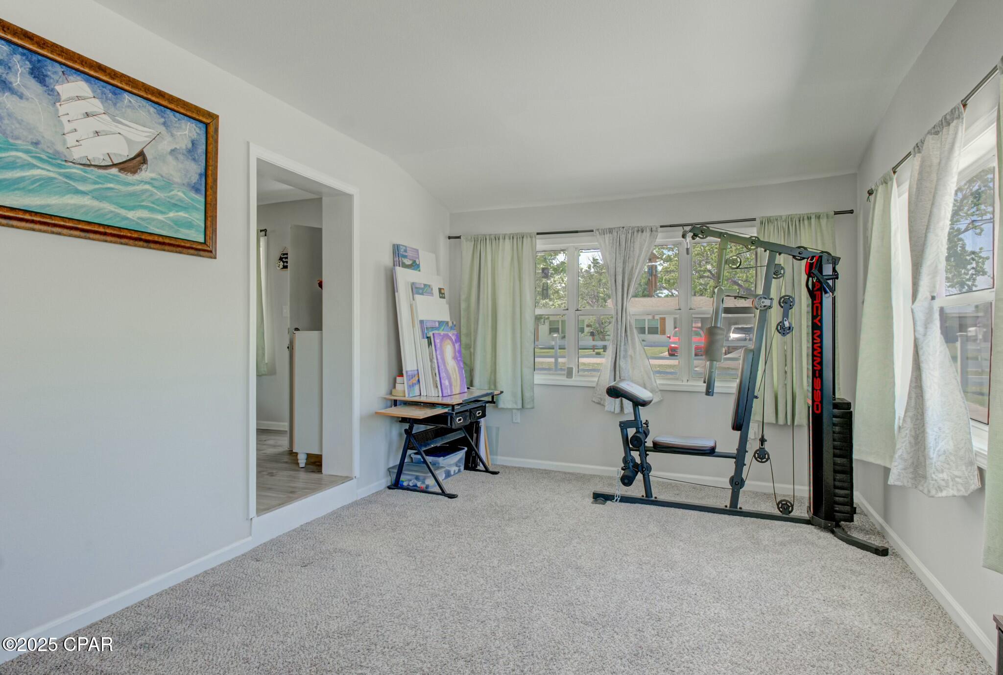 2914 Clearview Avenue