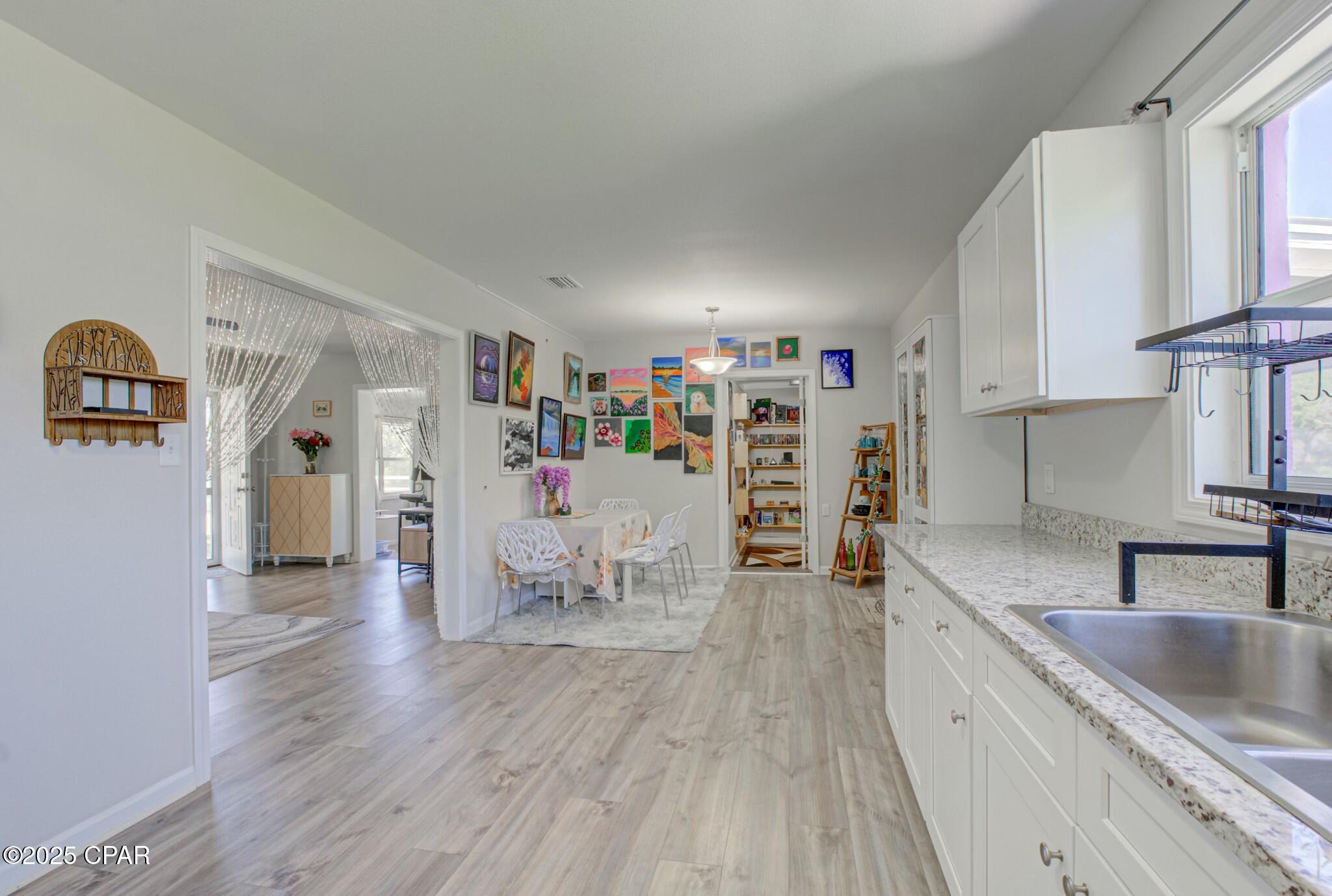 2914 Clearview Avenue